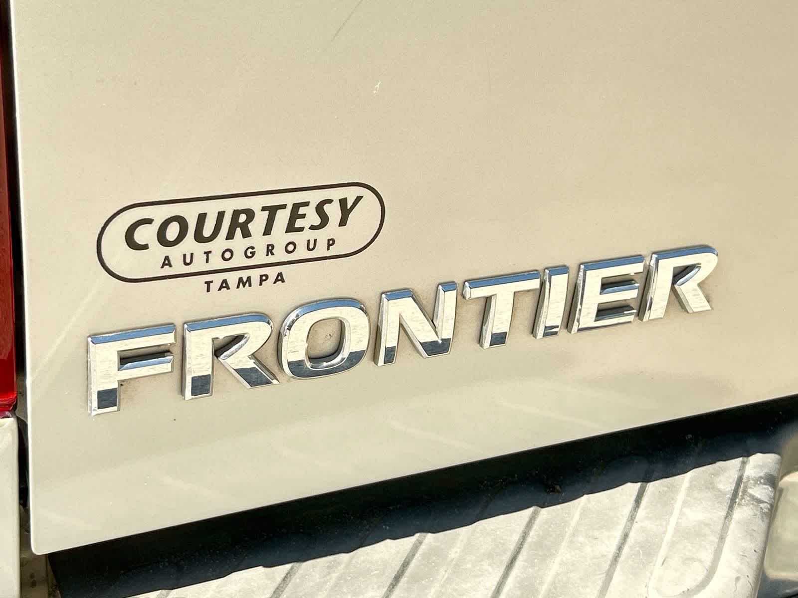 Thumbnail: 2017 Nissan Frontier - 8