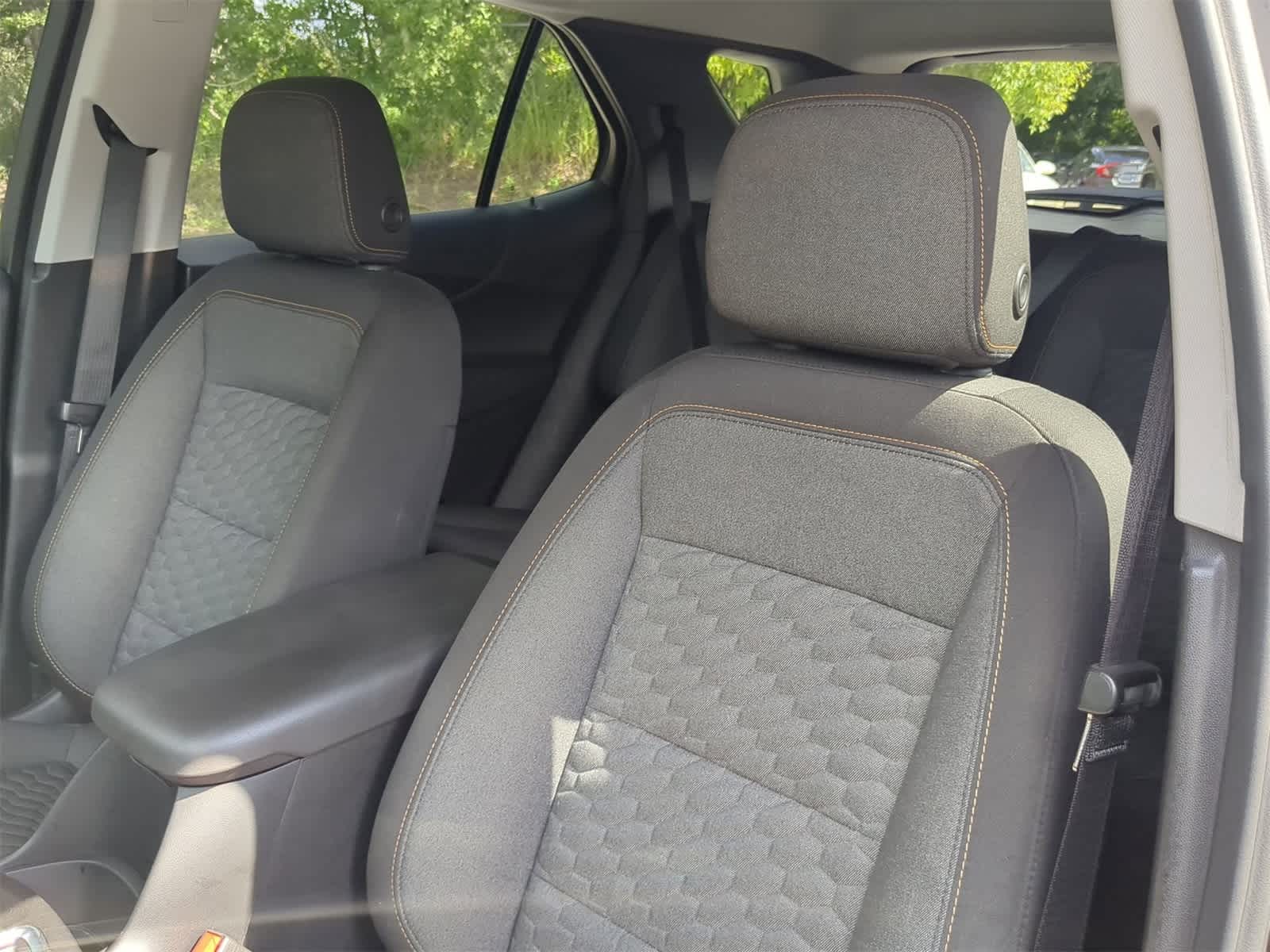 Thumbnail: 2020 Chevrolet Equinox - 8