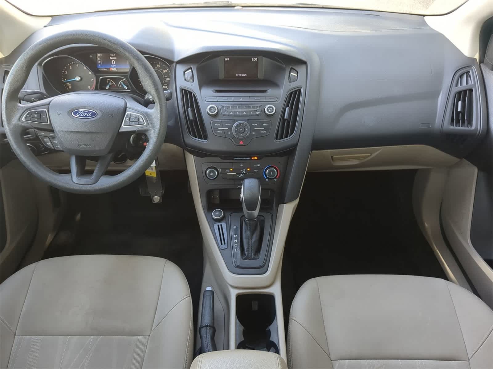 Thumbnail: 2017 Ford Focus - 14