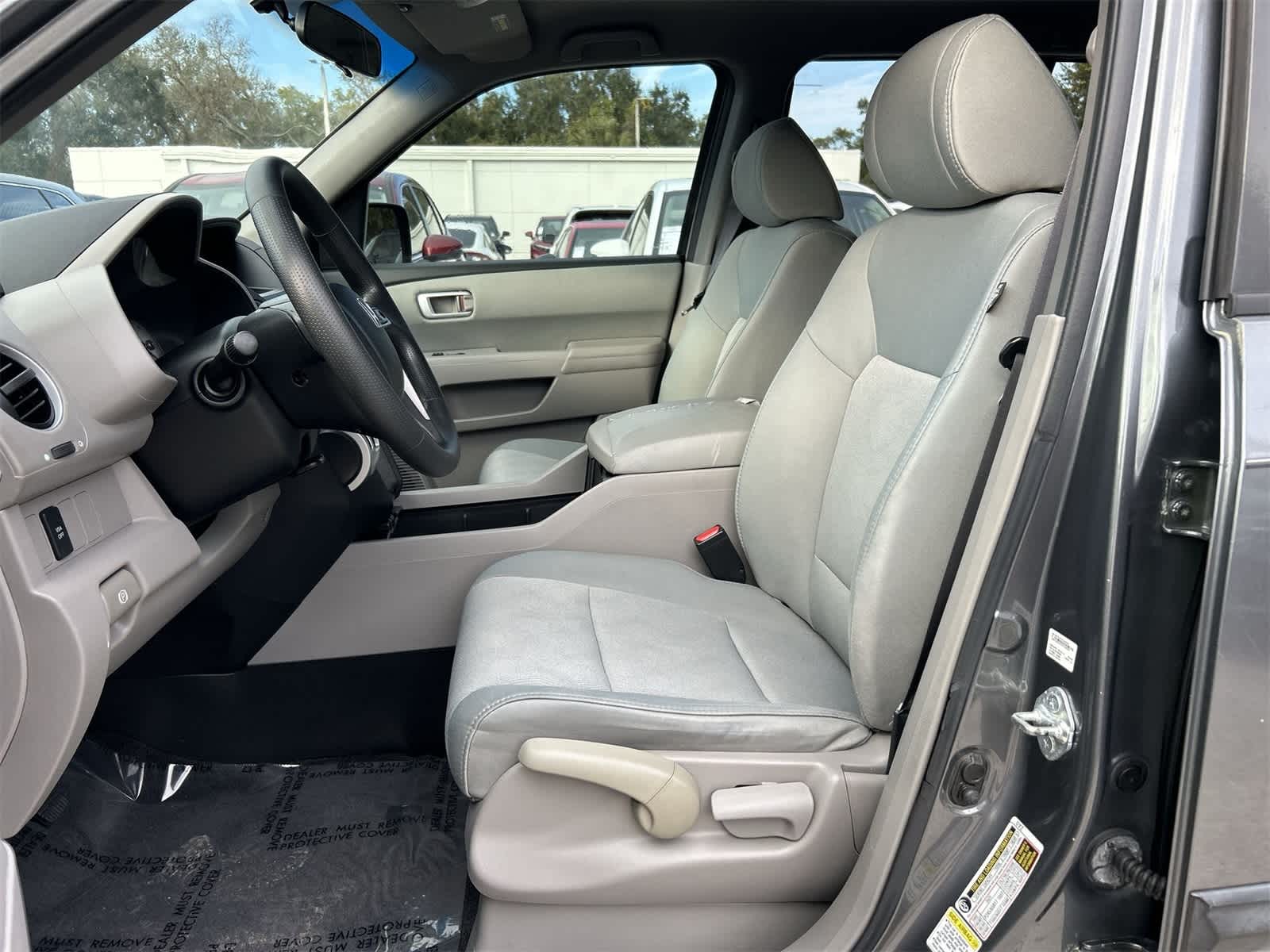 Thumbnail: 2011 Honda Pilot - 11