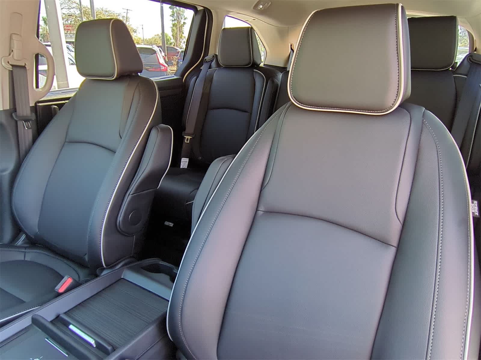 2025 Honda Odyssey Touring 8