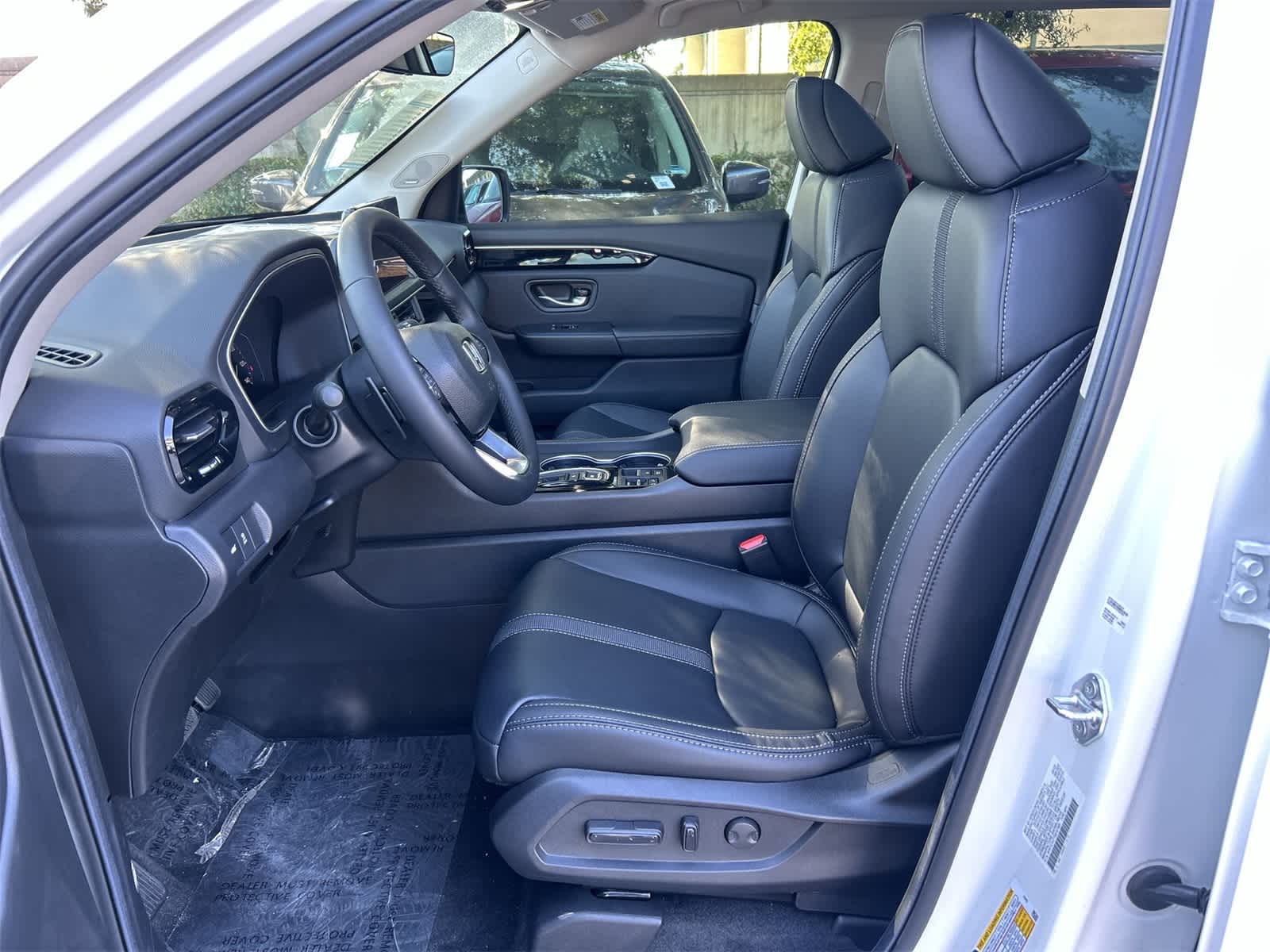 Thumbnail: 2025 Honda Pilot - 11