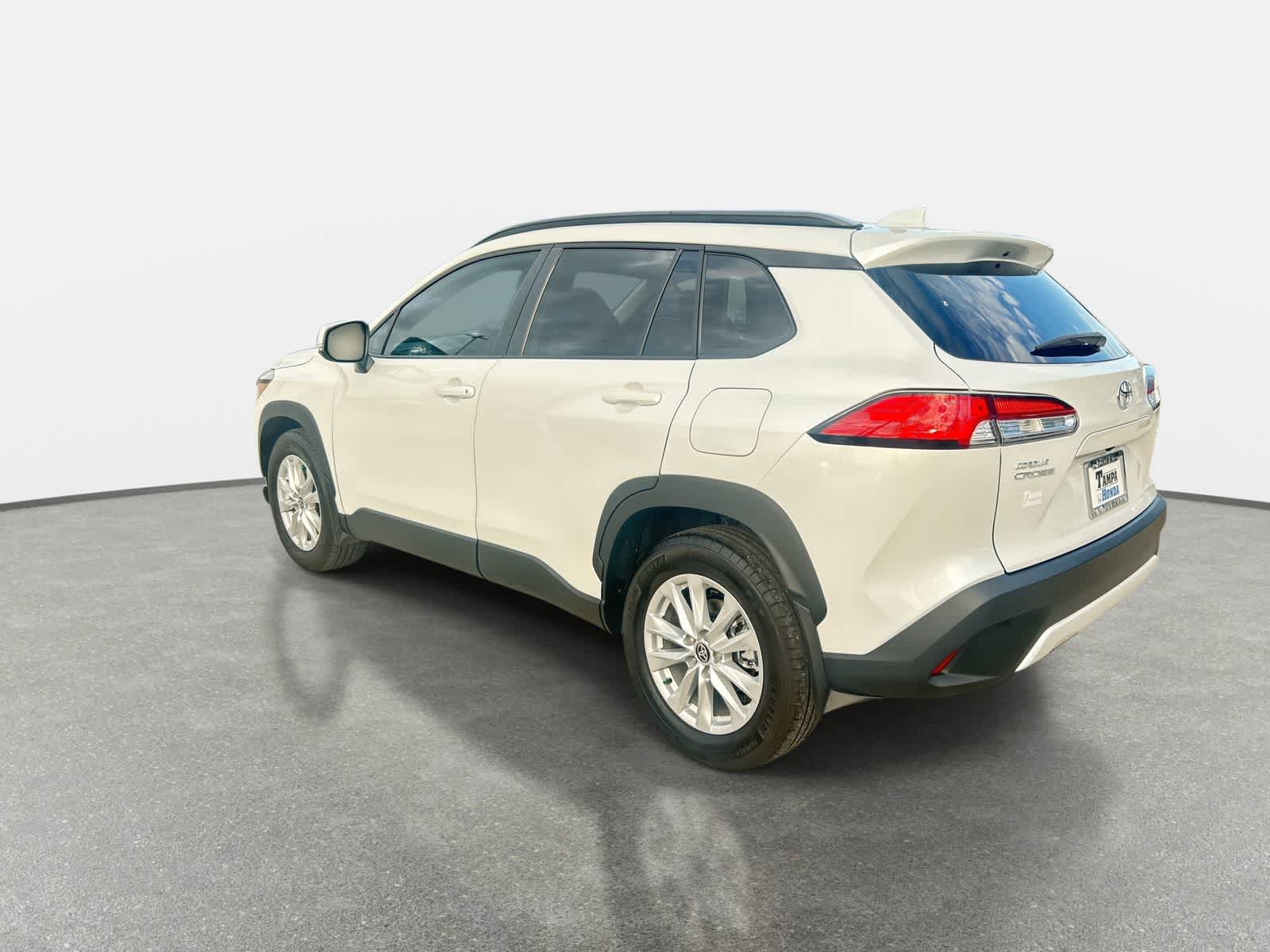 Thumbnail: 2024 Toyota Corolla Cross - 5