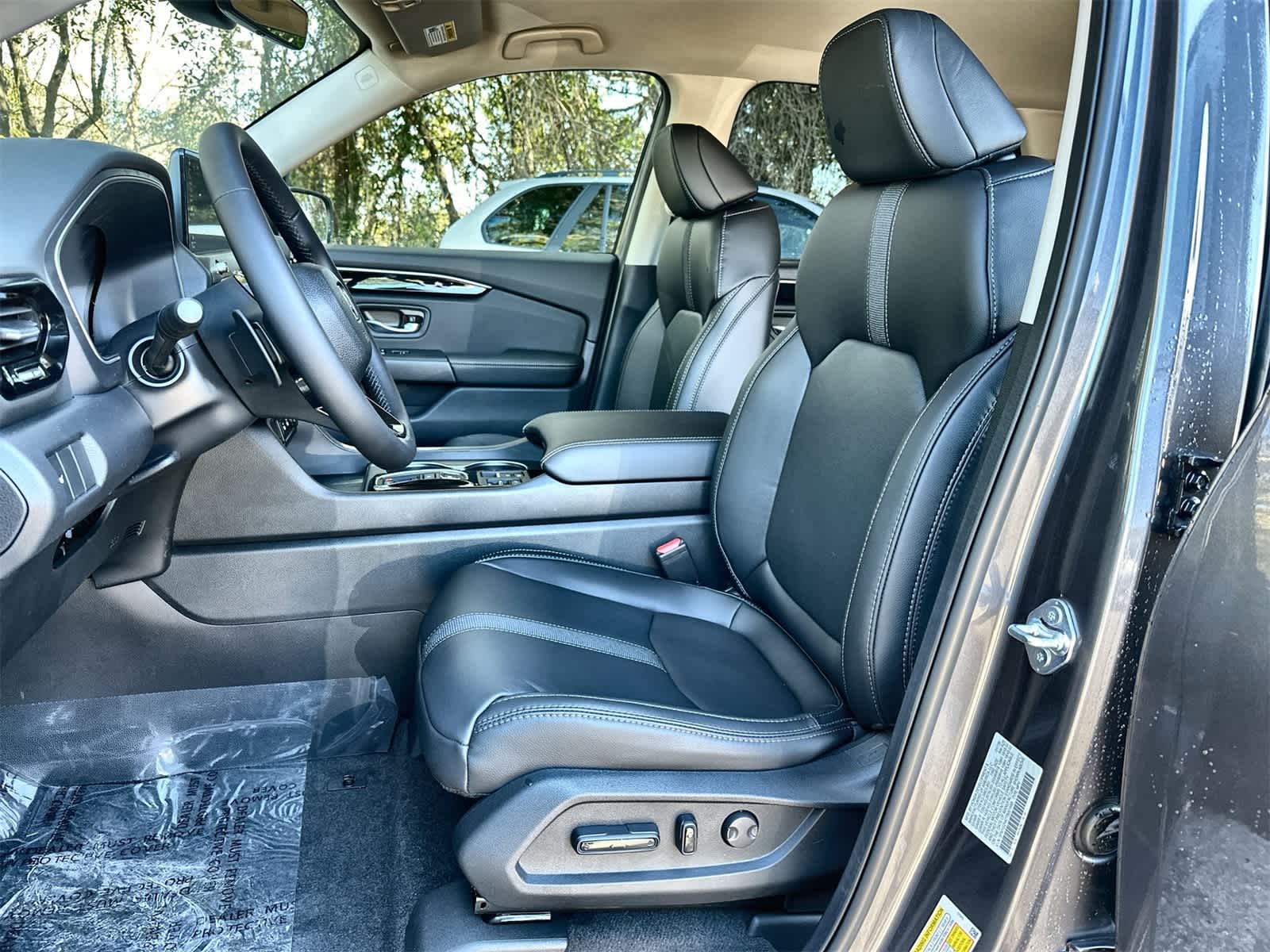 Thumbnail: 2026 Honda Pilot - 10