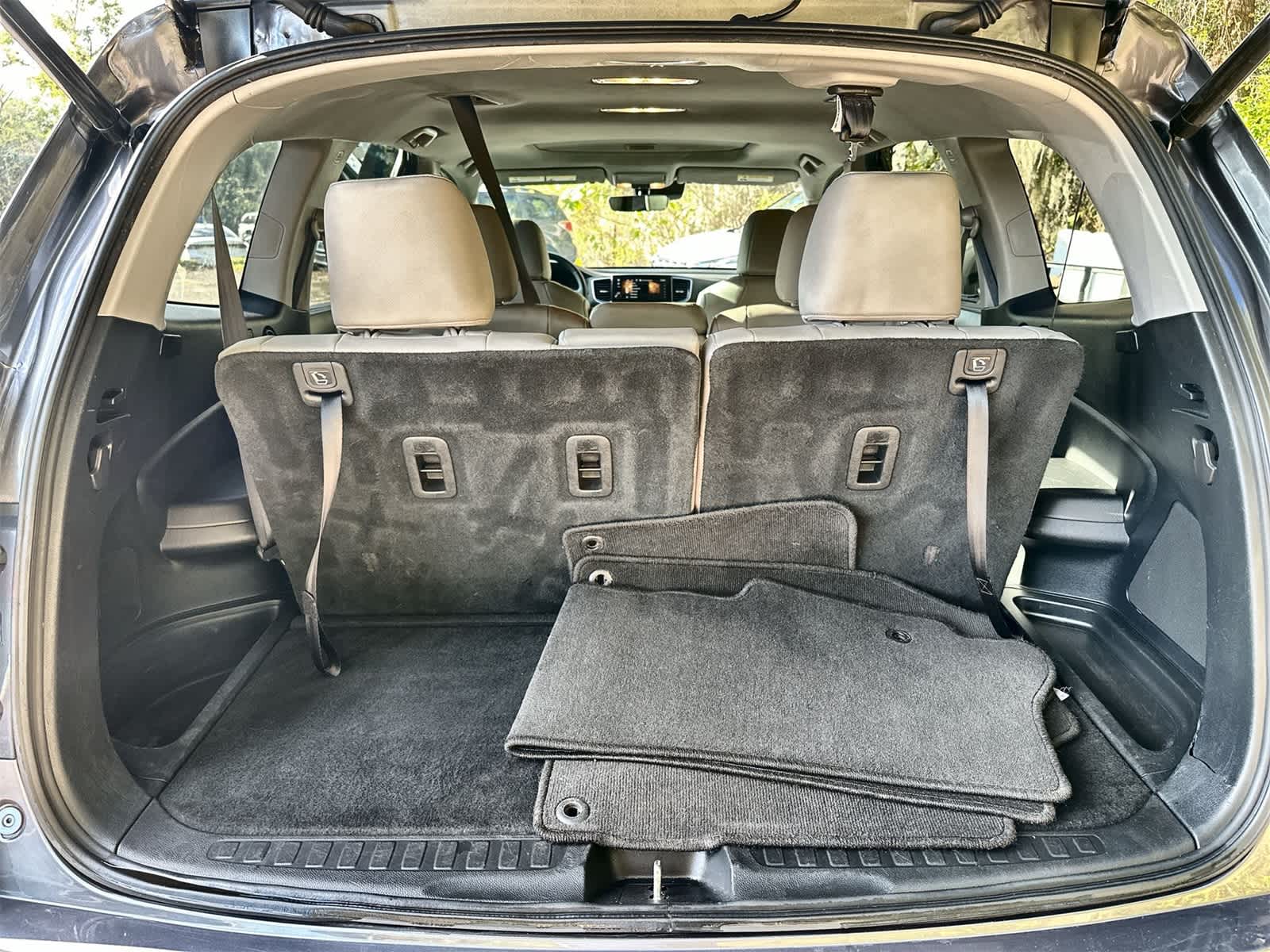 Thumbnail: 2020 Honda Pilot - 19