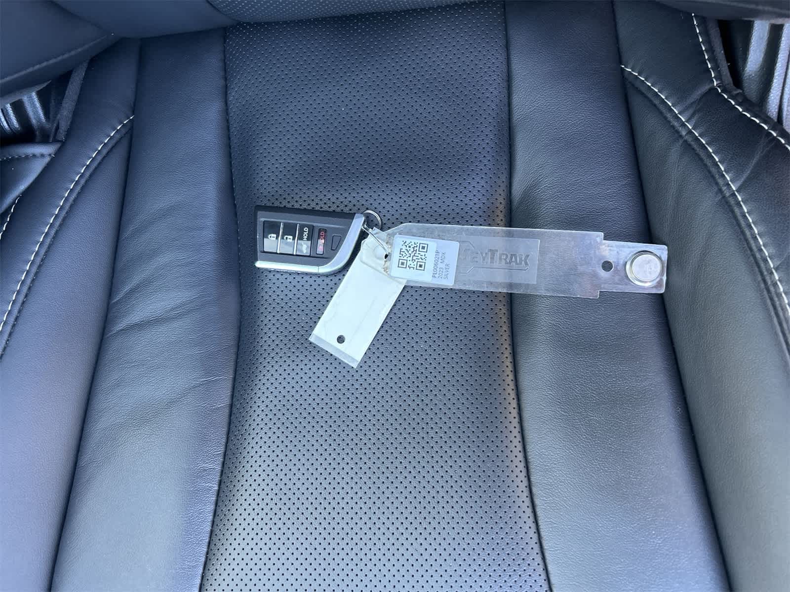 Thumbnail: 2023 Acura MDX - 20