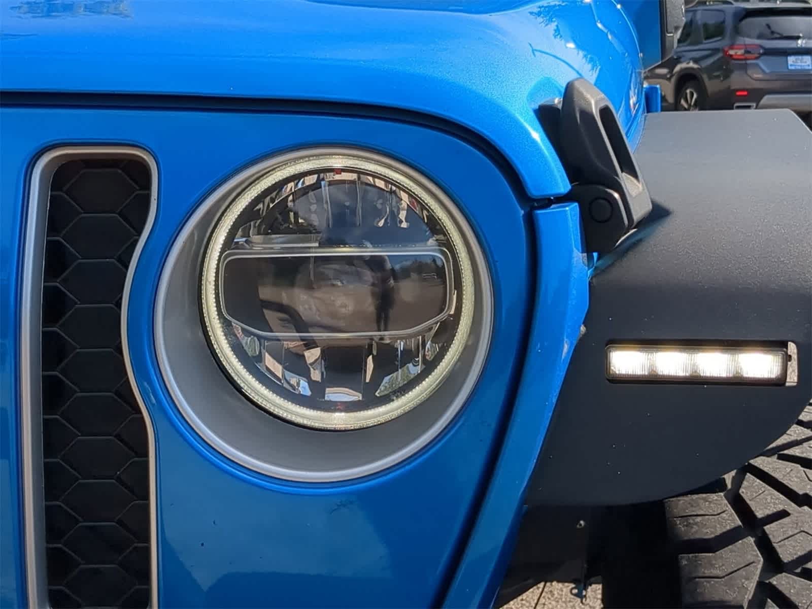 Thumbnail: 2022 Jeep Wrangler - 10