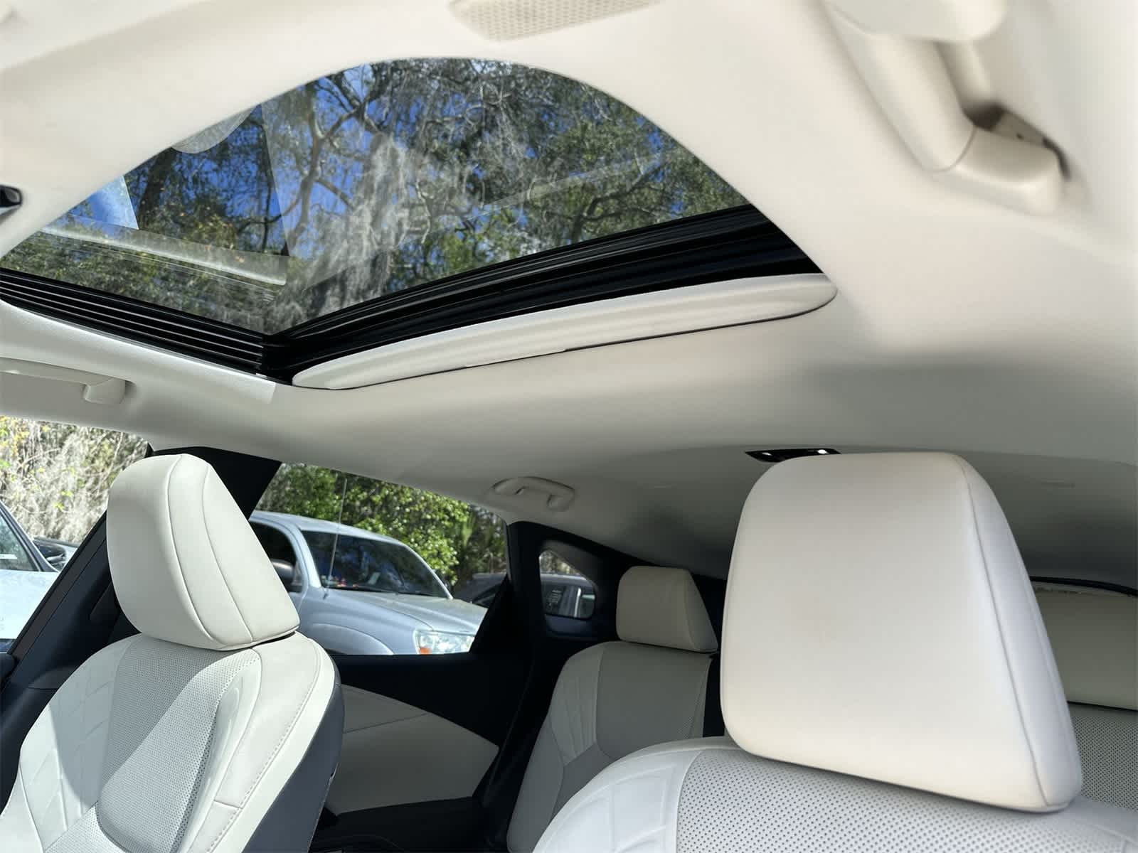 Thumbnail: 2023 Lexus RX - 17