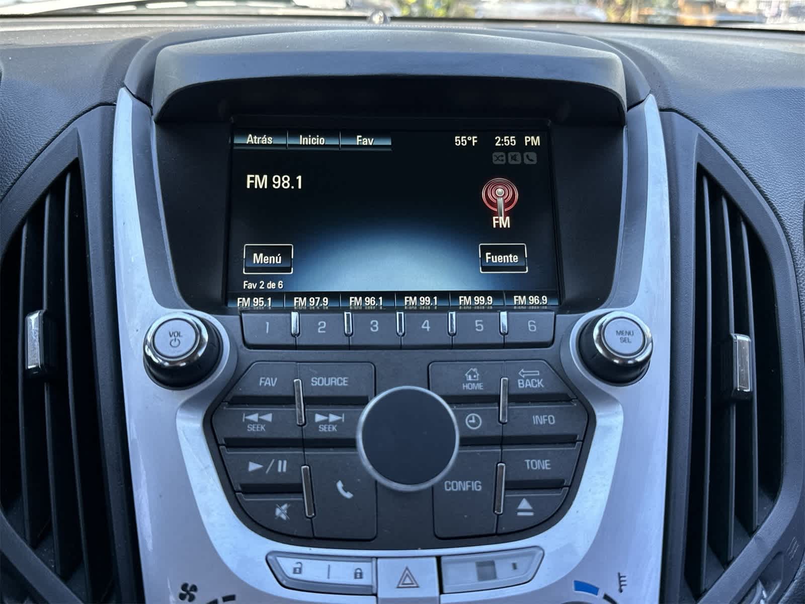 Thumbnail: 2017 Chevrolet Equinox - 4