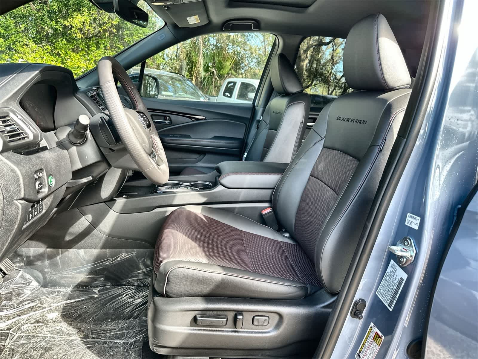 Thumbnail: 2025 Honda Ridgeline - 10