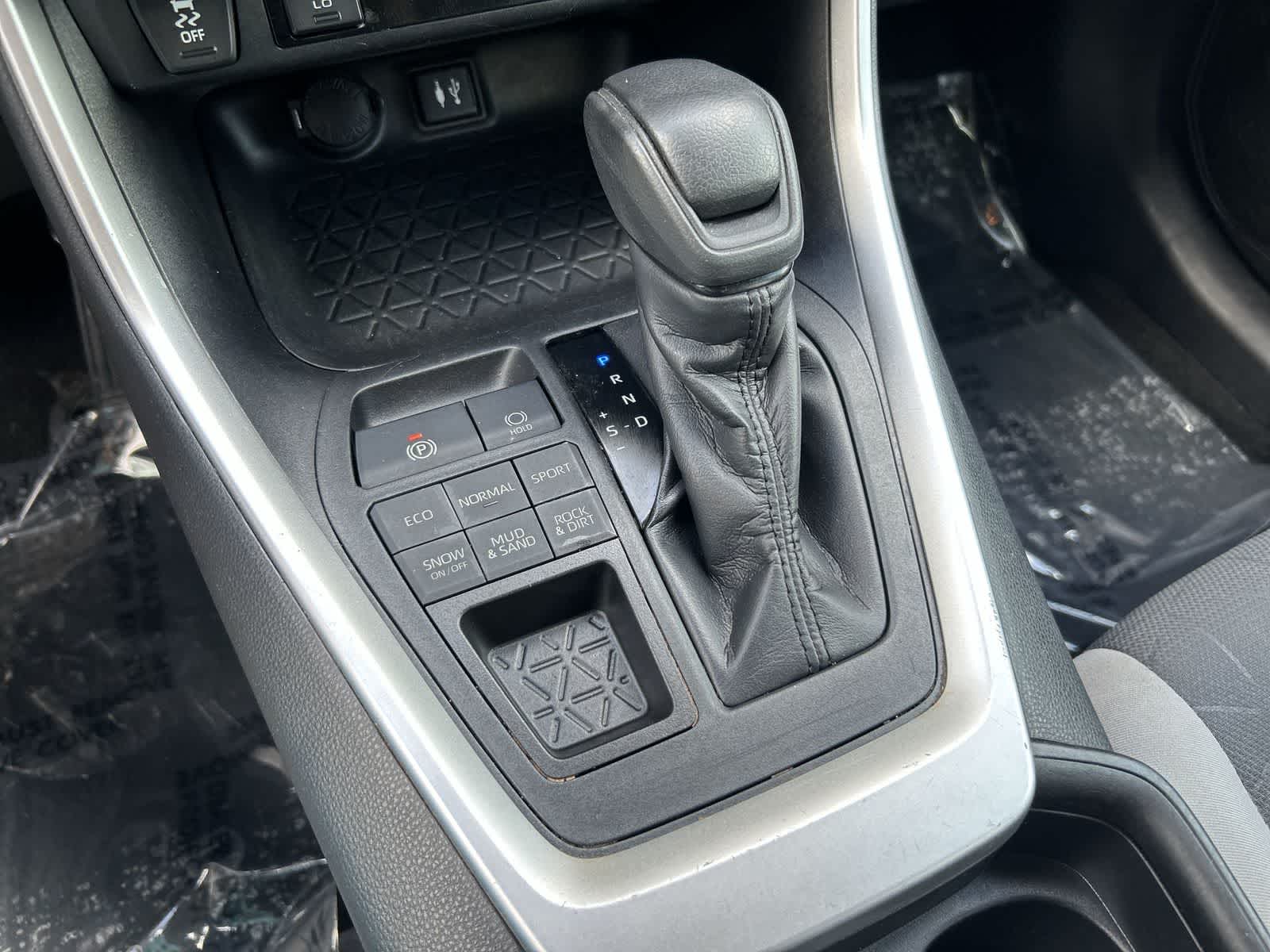 Thumbnail: 2019 Toyota RAV4 - 20