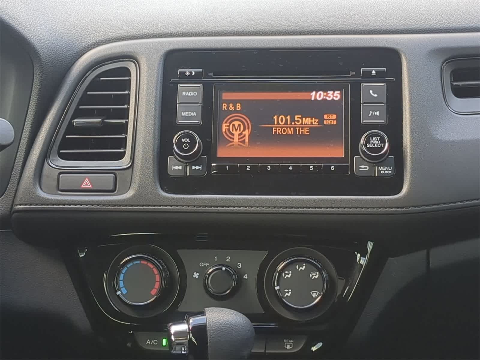 Thumbnail: 2022 Honda HR-V - 17