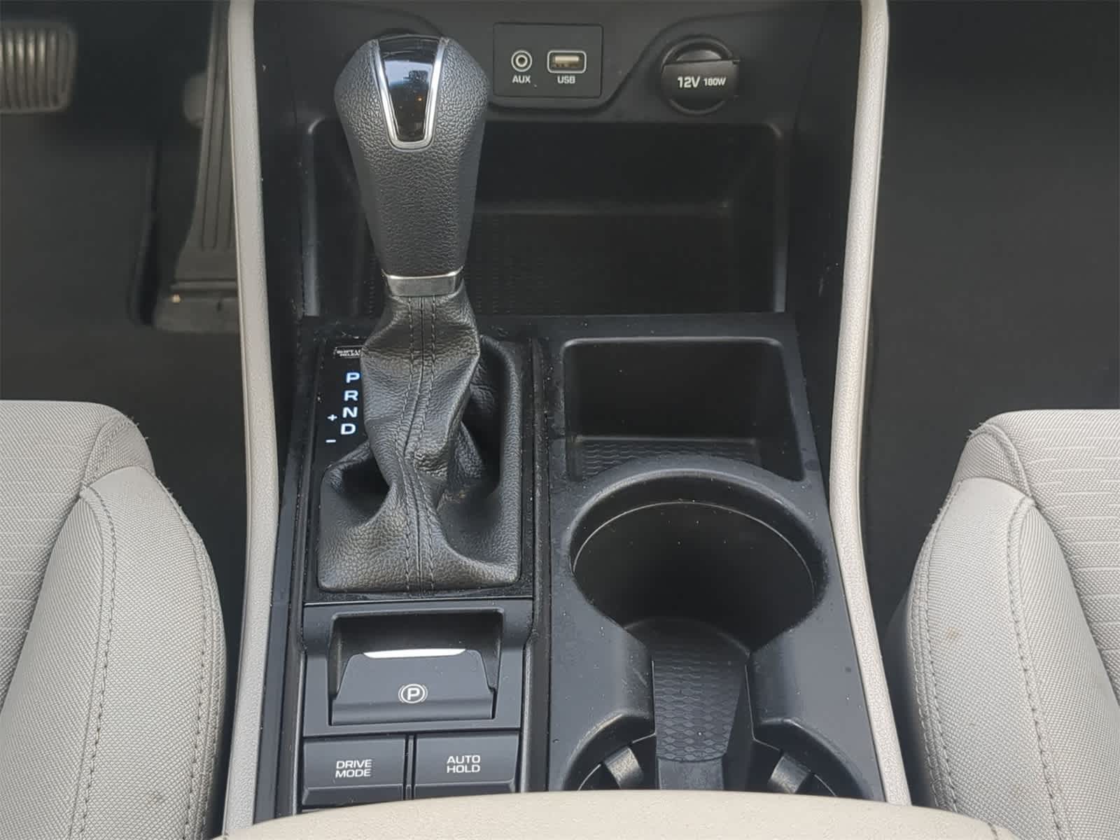2019 Hyundai Tucson SE 18