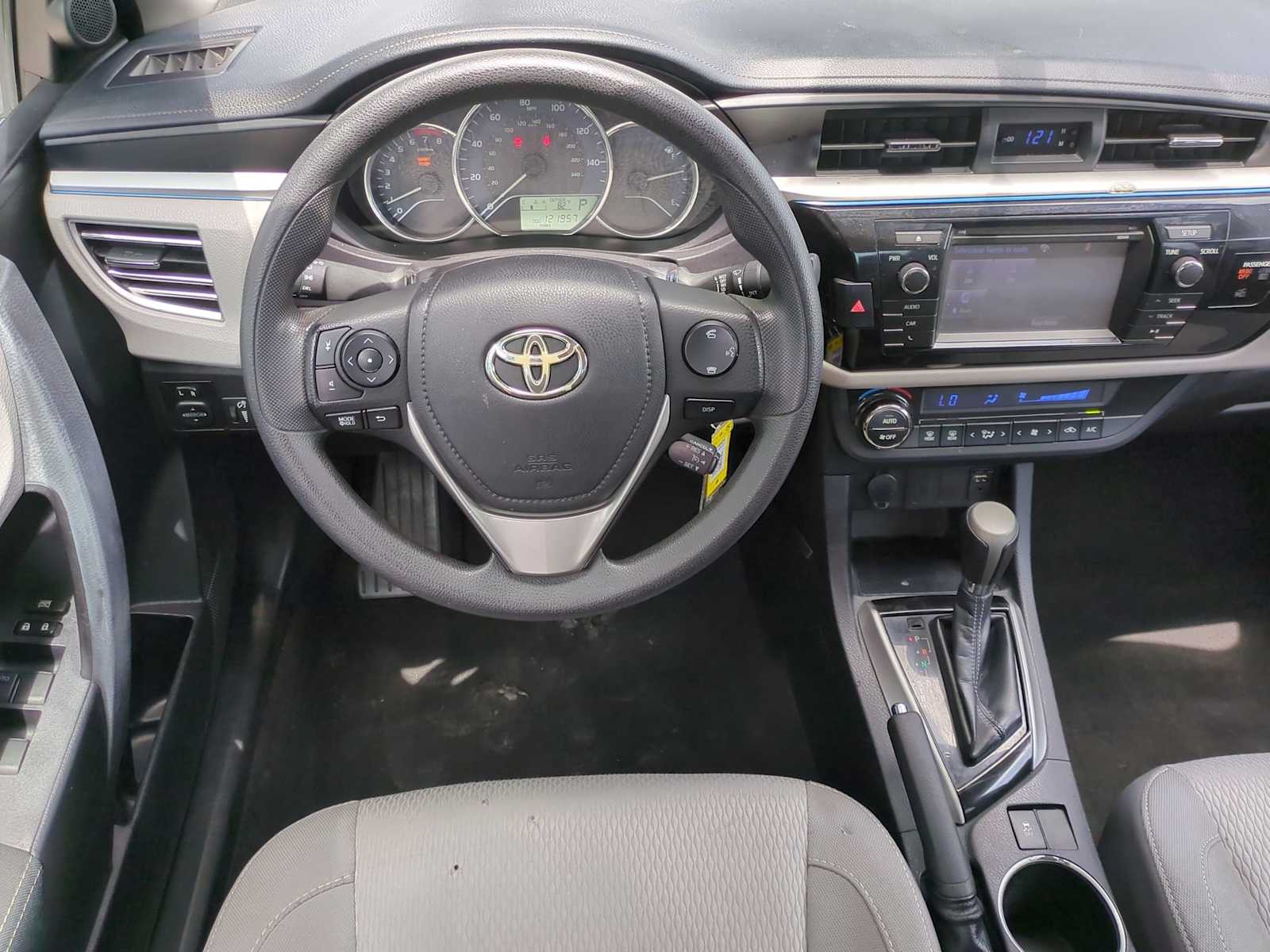 Thumbnail: 2014 Toyota Corolla - 15