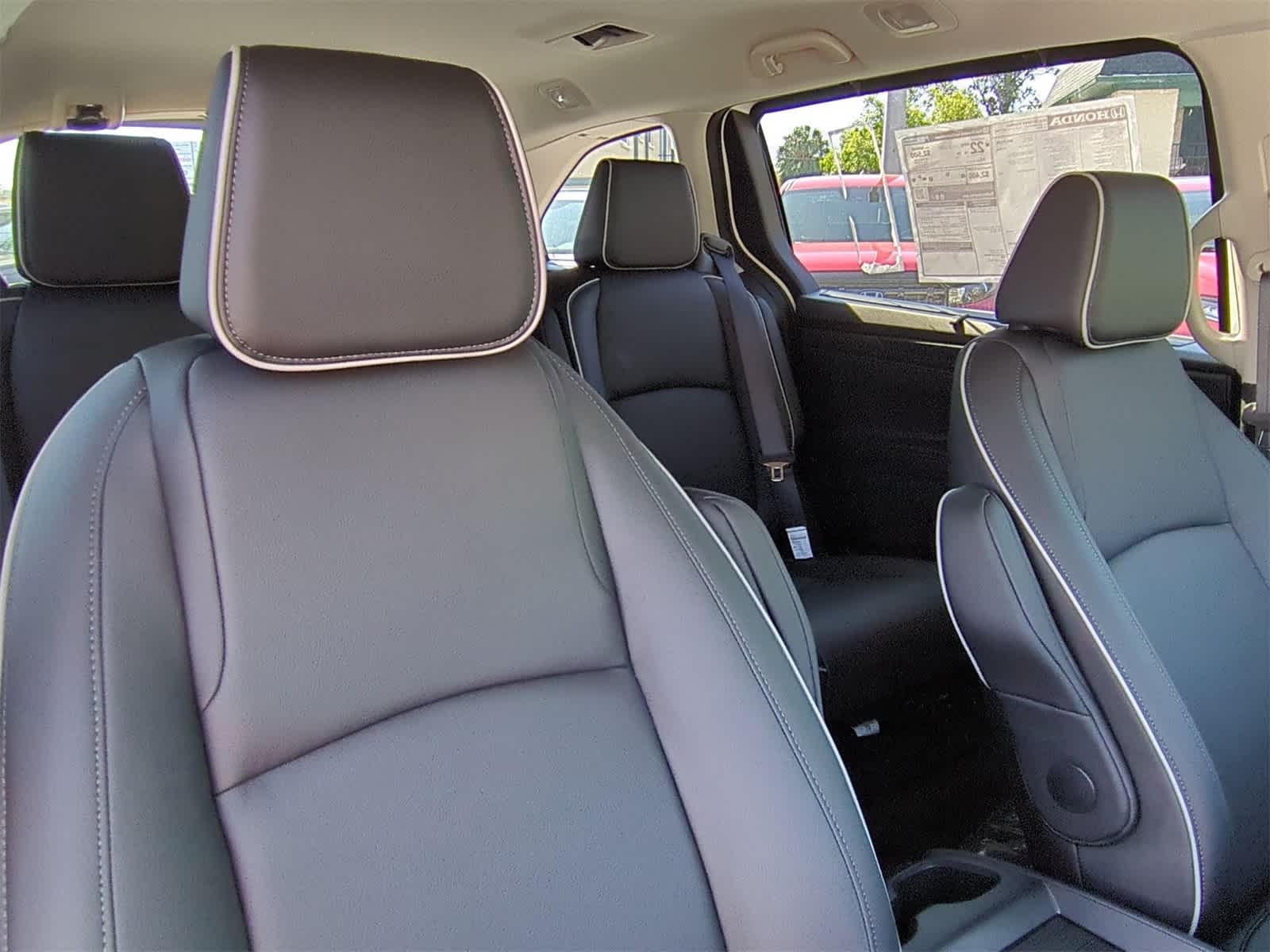2025 Honda Odyssey Touring 7