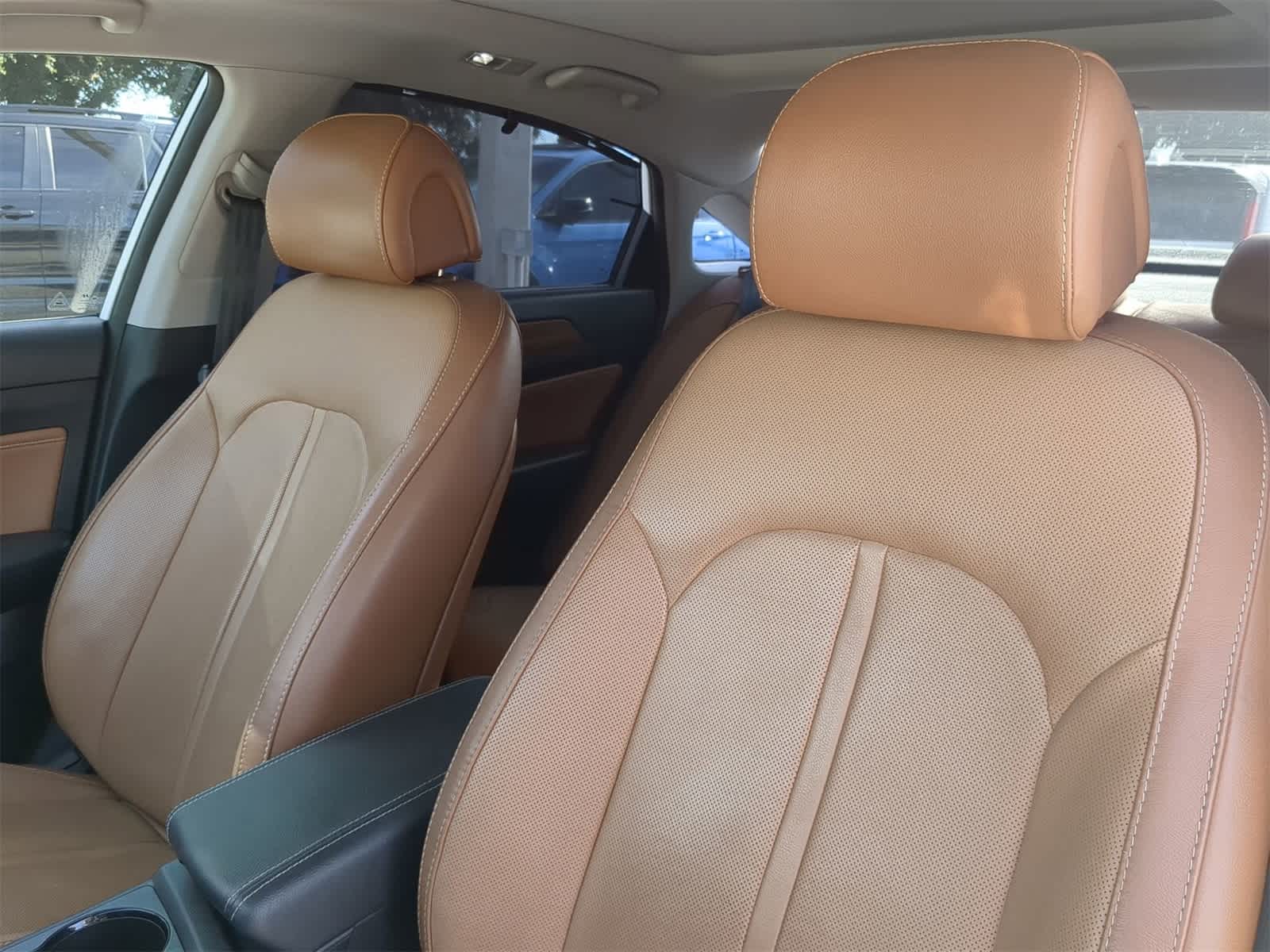 Thumbnail: 2015 Hyundai Sonata - 8
