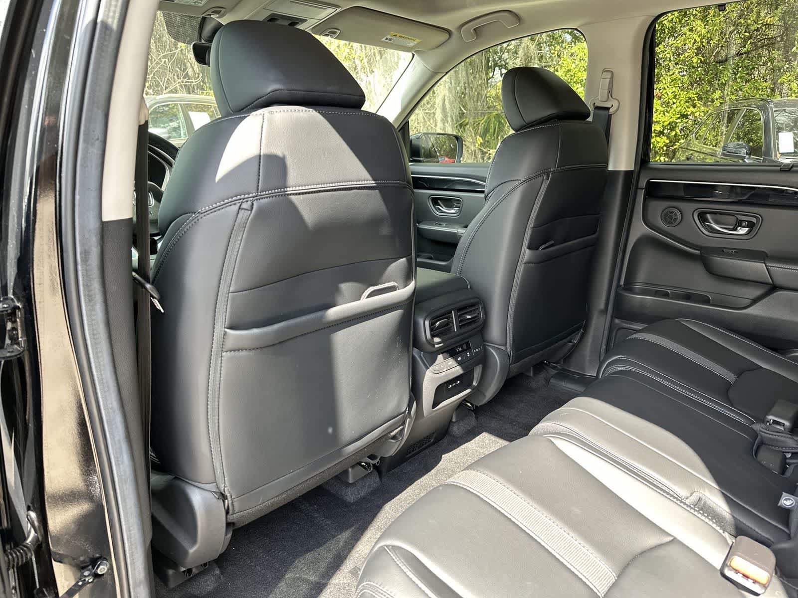 Thumbnail: 2025 Honda Pilot - 11