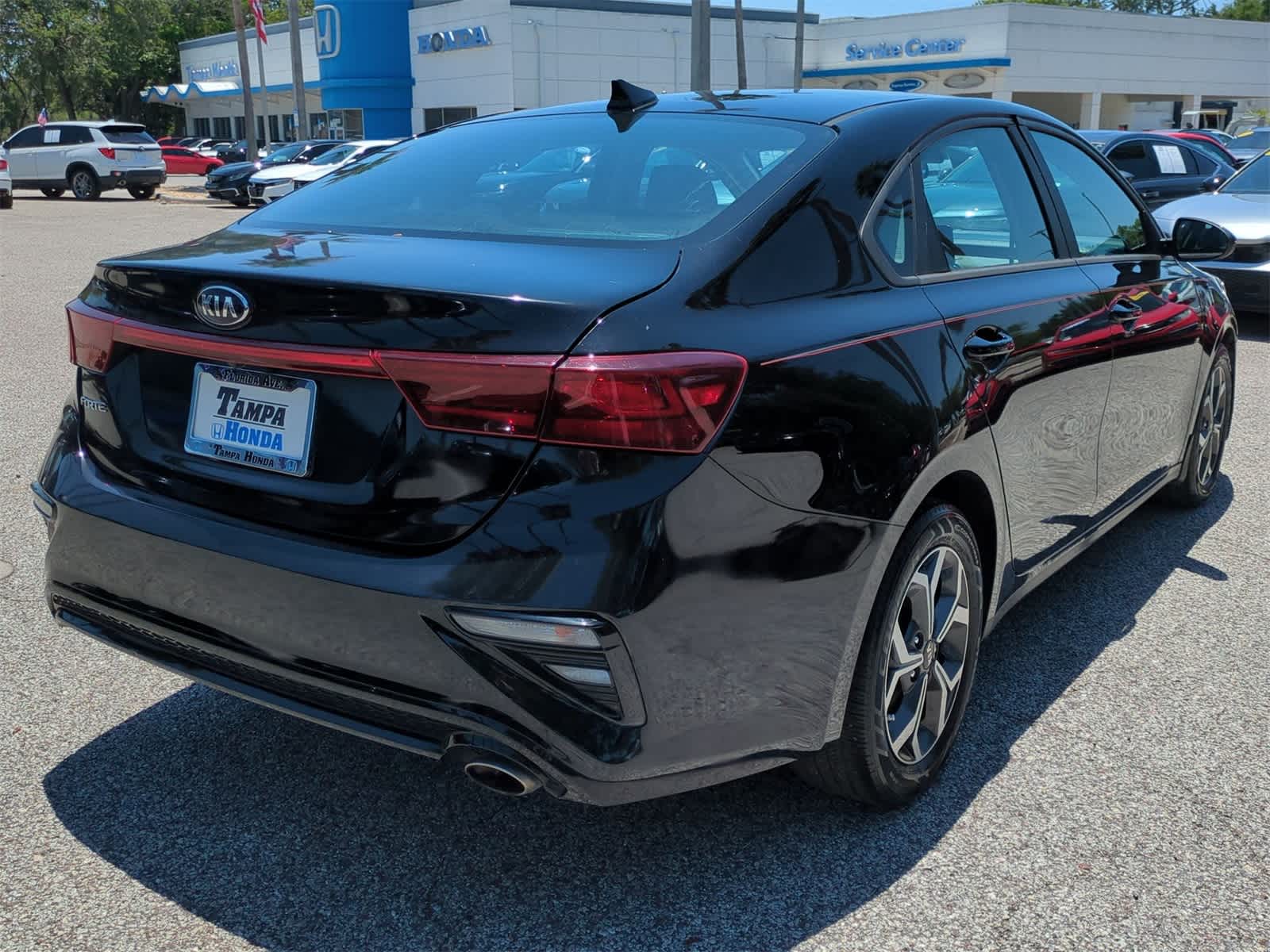Thumbnail: 2021 Kia Forte - 6