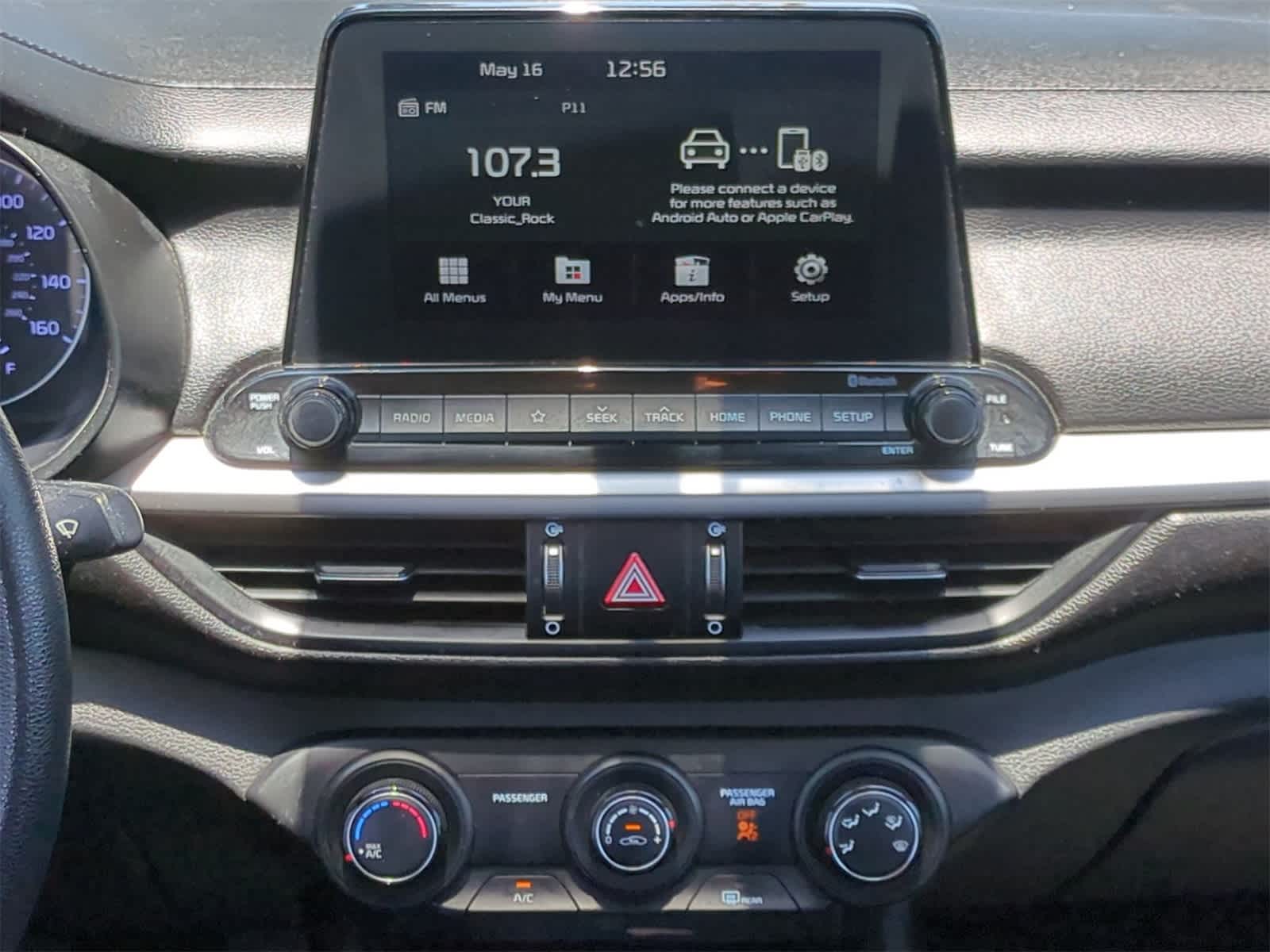 Thumbnail: 2021 Kia Forte - 17
