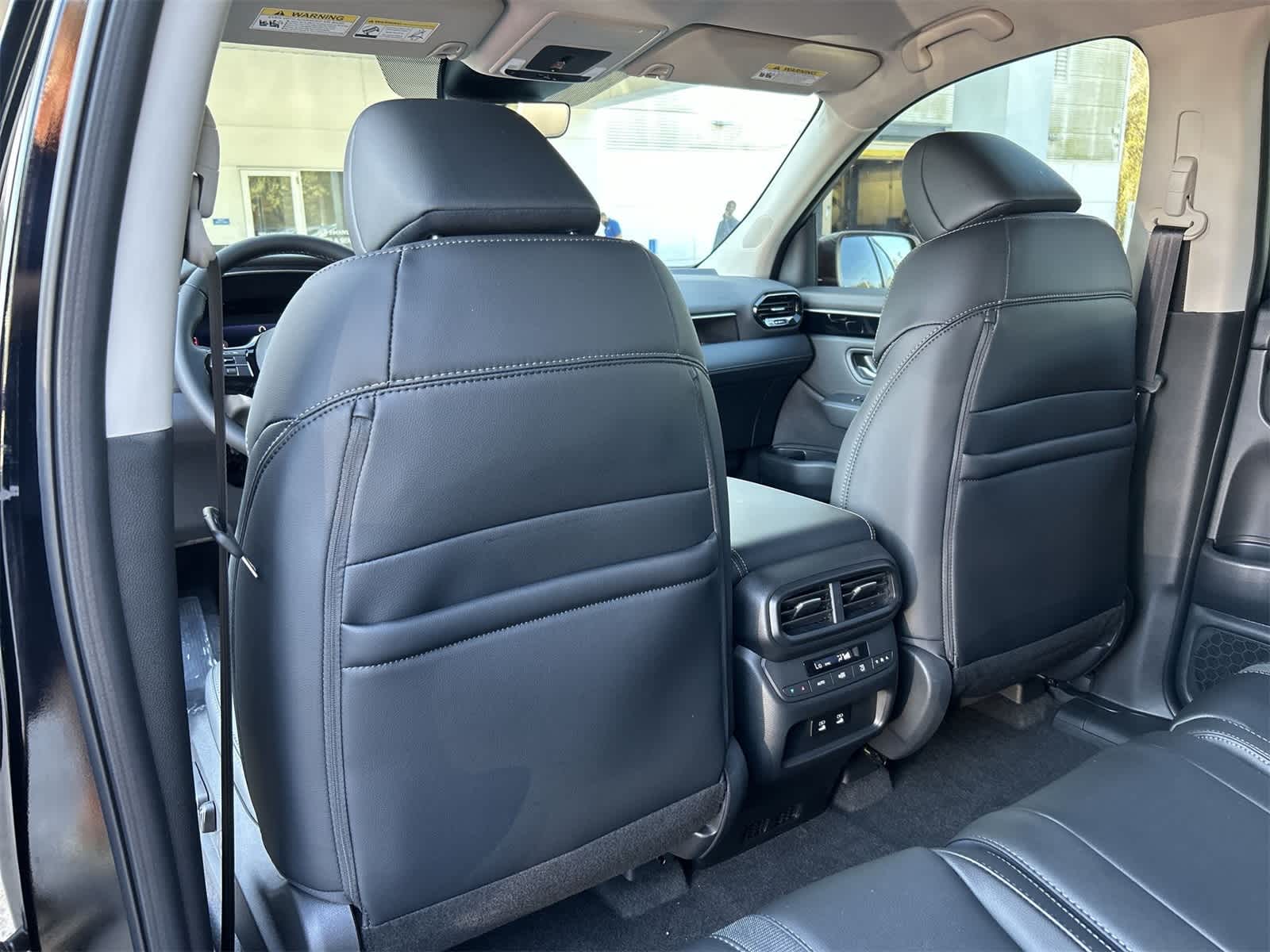 Thumbnail: 2026 Honda Pilot - 12