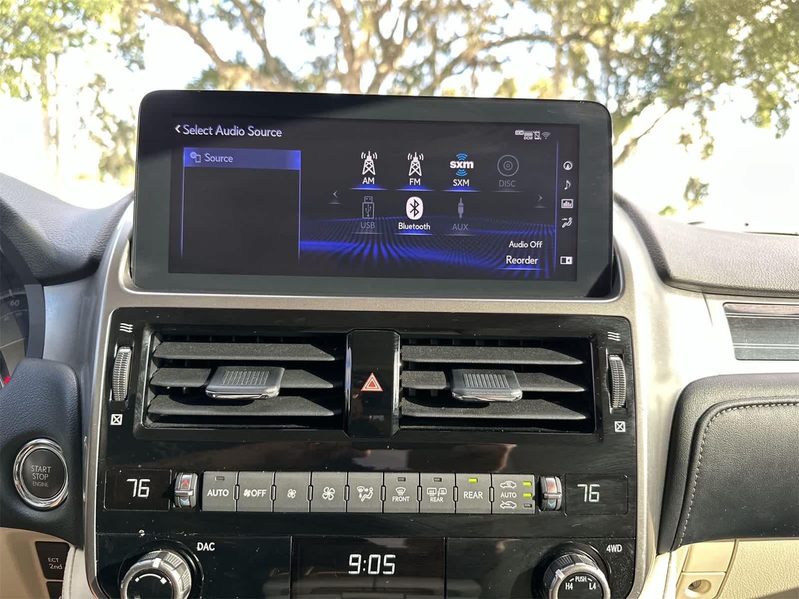 Thumbnail: 2023 Lexus GX - 4