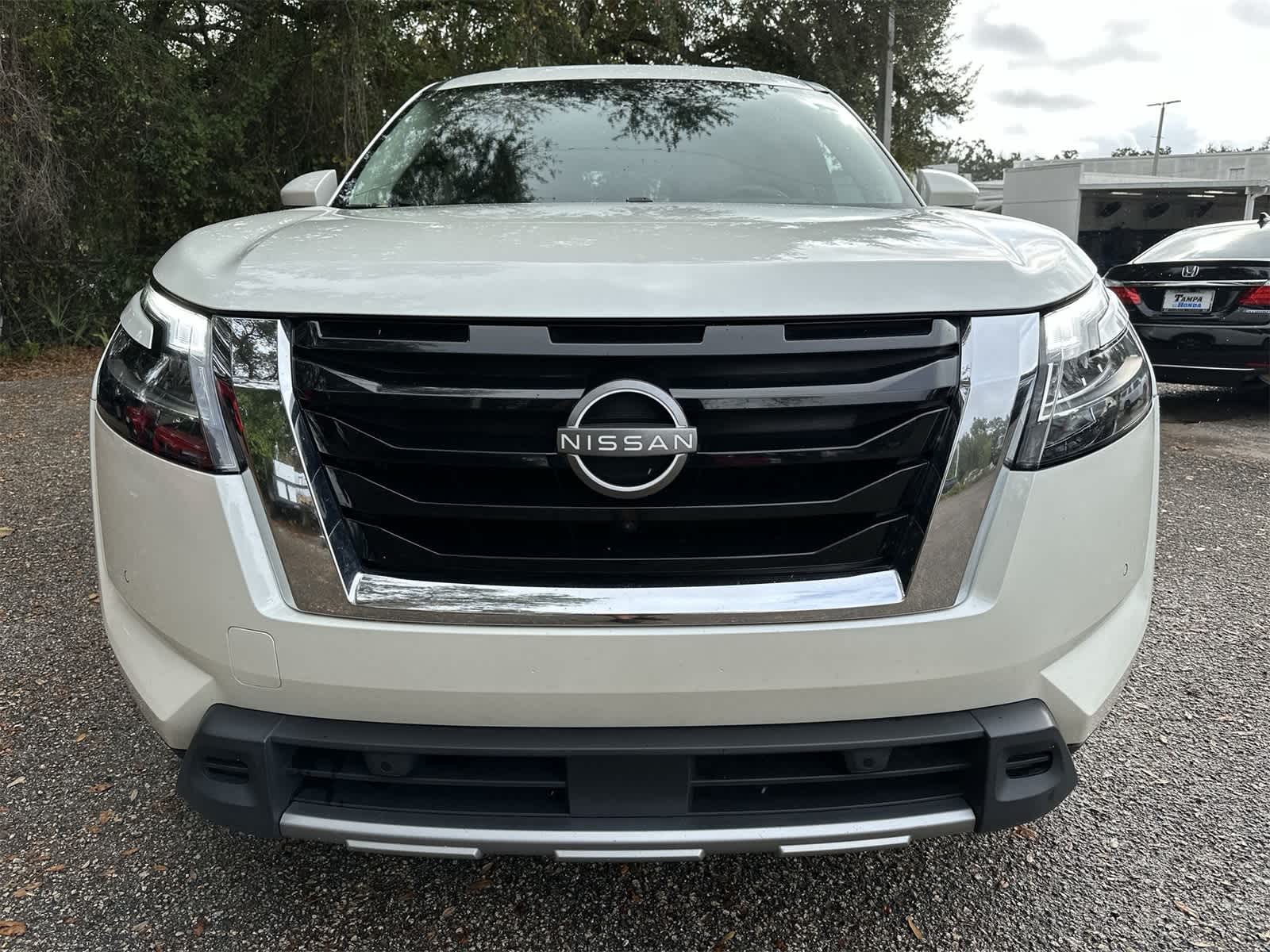 Thumbnail: 2024 Nissan Pathfinder - 6