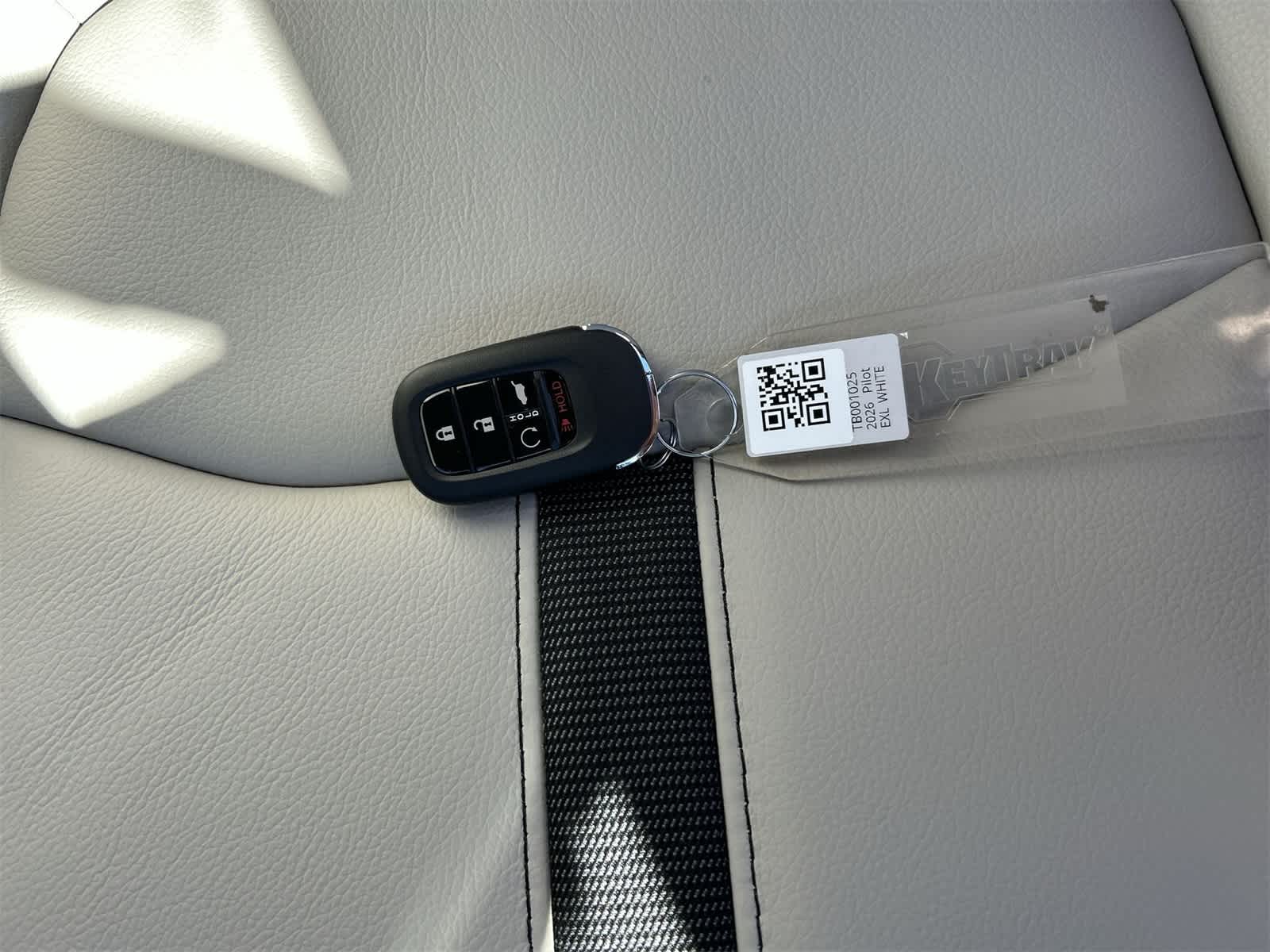 Thumbnail: 2026 Honda Pilot - 20