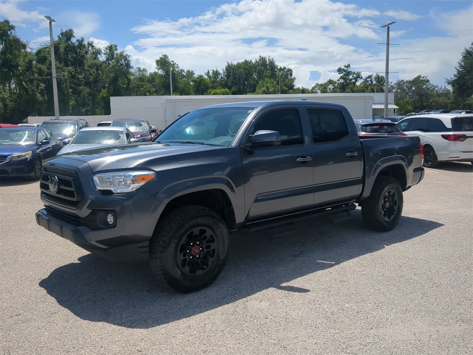 Thumbnail: 2022 Toyota Tacoma - 2