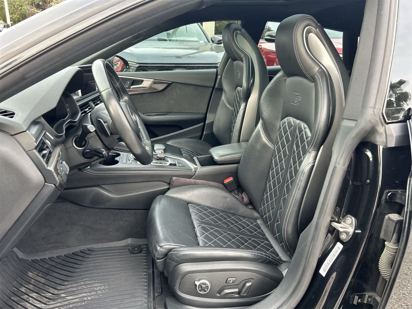 Thumbnail: 2019 Audi S5 - 11