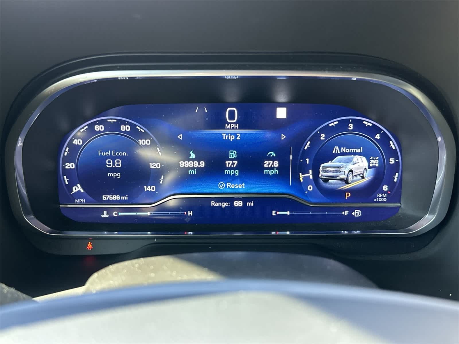 Thumbnail: 2022 Chevrolet Tahoe - 17