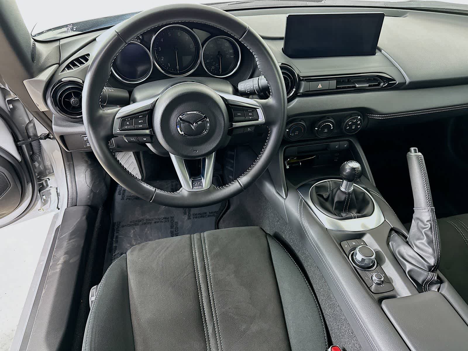 Thumbnail: 2024 Mazda MX-5 Miata - 10