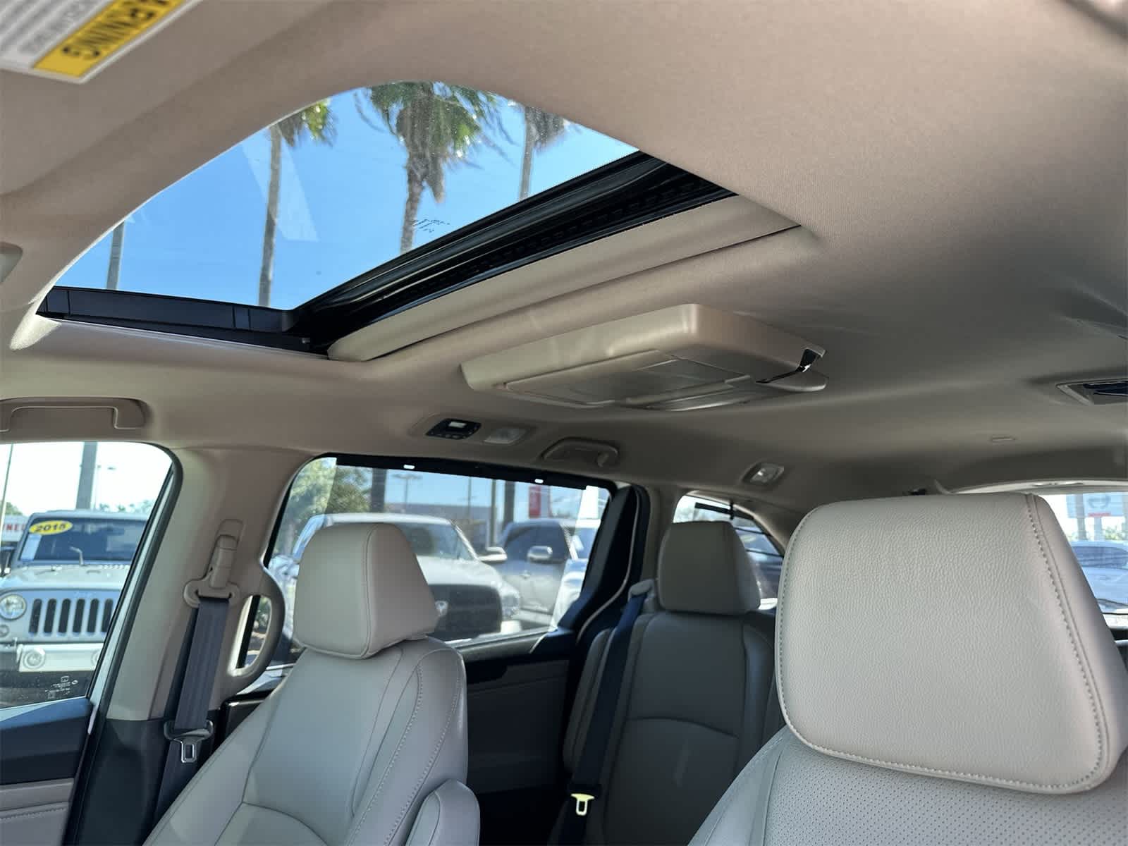 Thumbnail: 2020 Honda Odyssey - 8