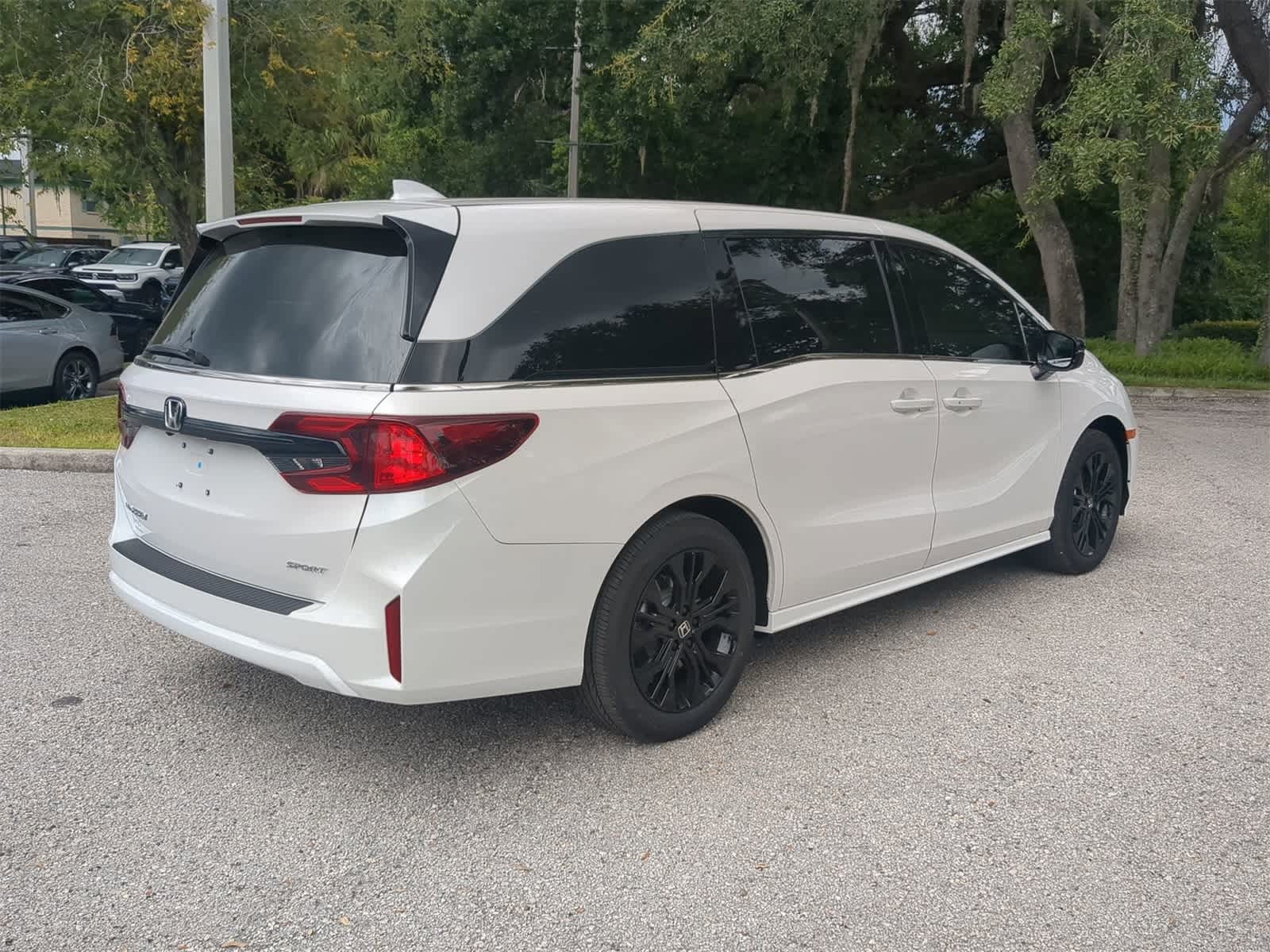 Thumbnail: 2025 Honda Odyssey - 7