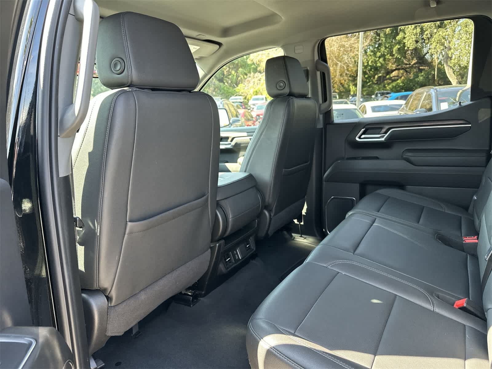 Thumbnail: 2025 GMC Sierra 1500 - 12