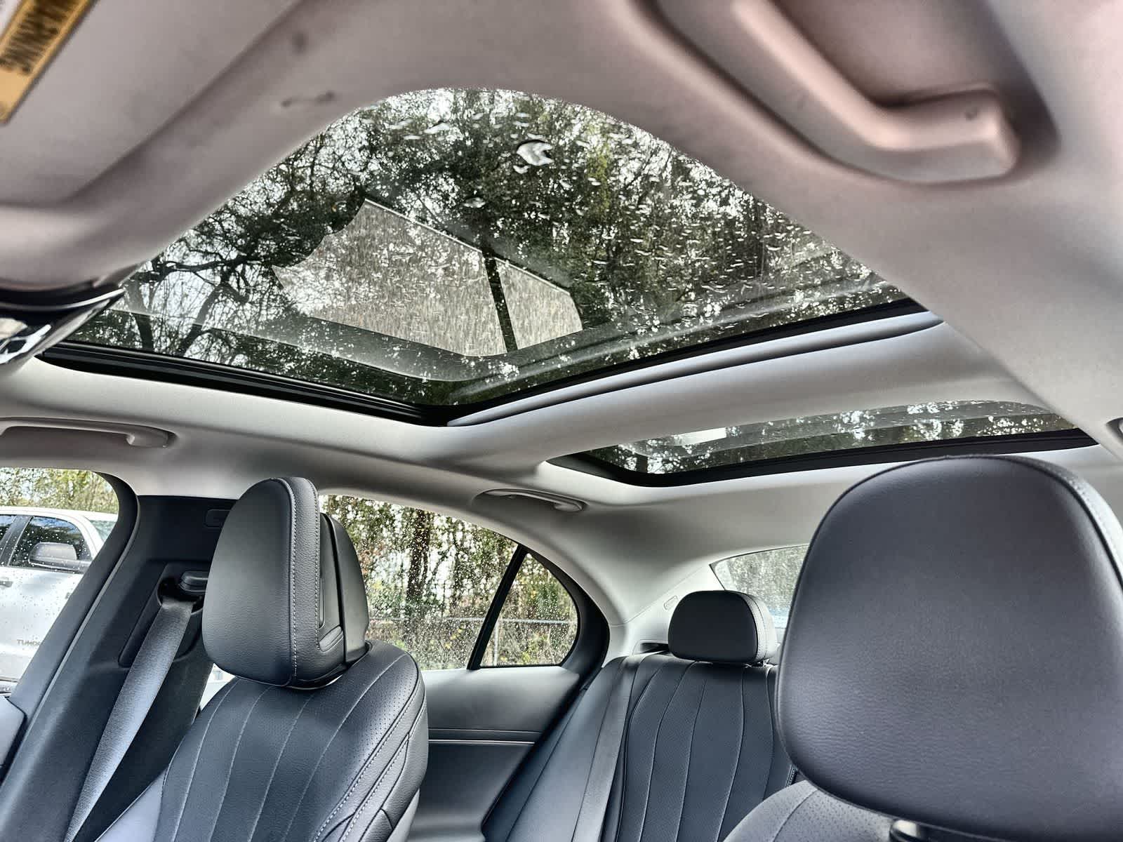 Thumbnail: 2025 Mercedes-Benz E-Class - 21