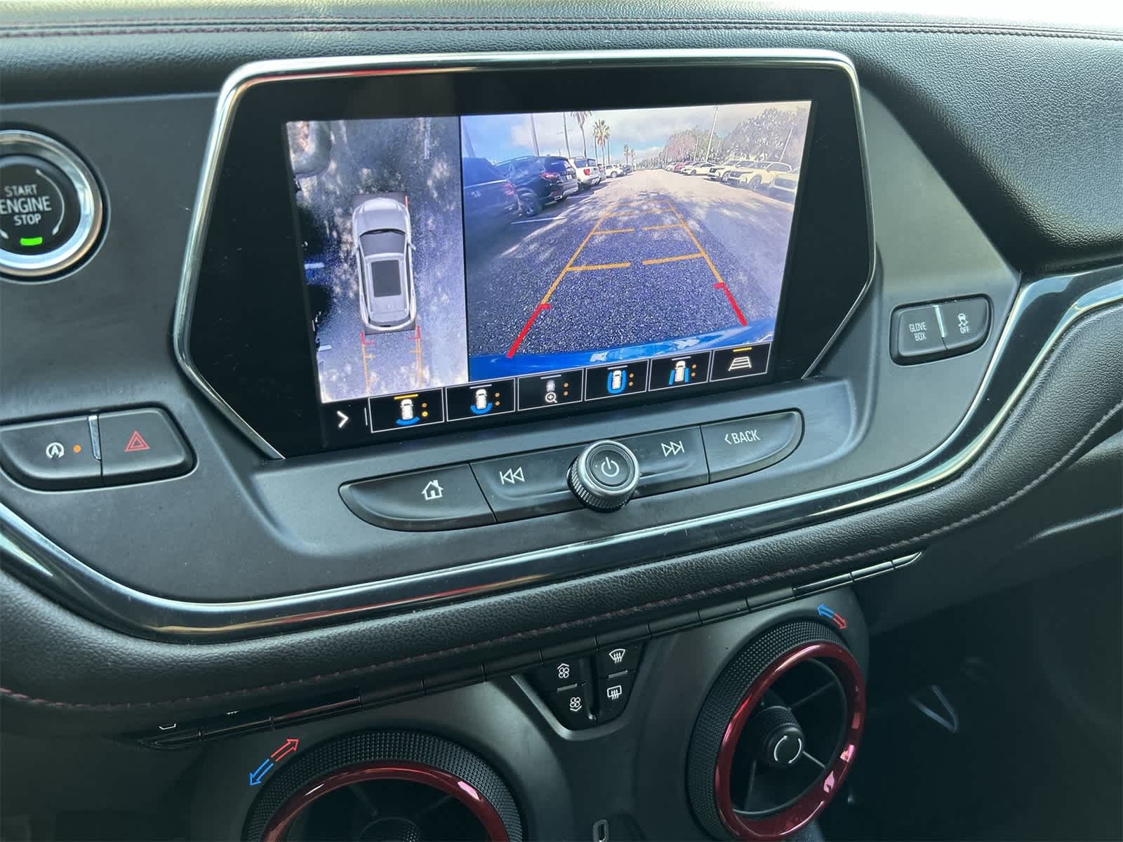 Thumbnail: 2020 Chevrolet Blazer - 22