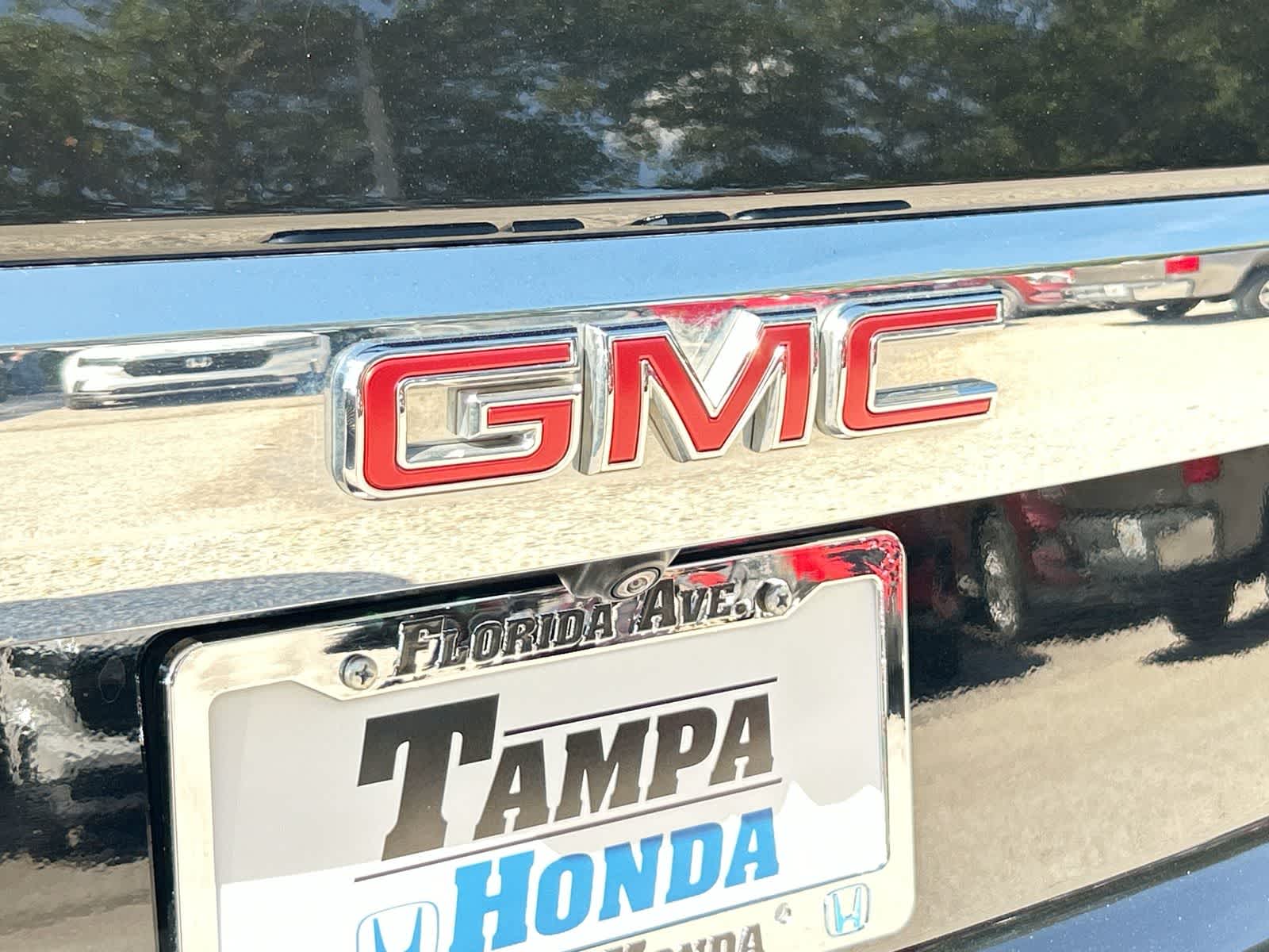 Thumbnail: 2024 GMC Yukon - 8