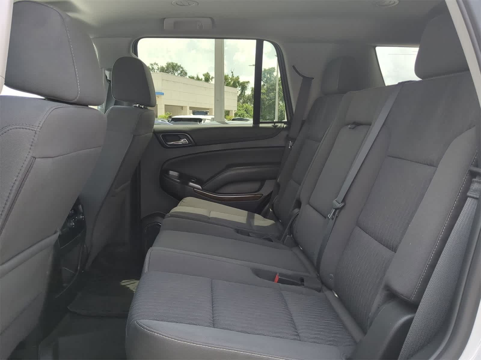 Thumbnail: 2020 Chevrolet Tahoe - 14
