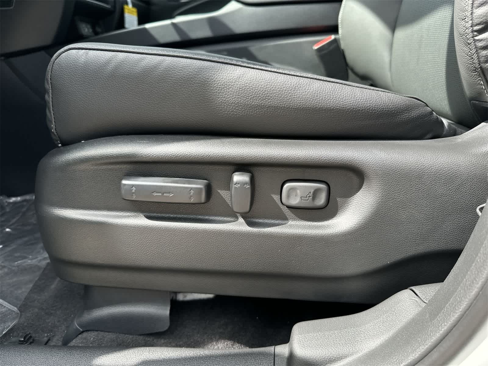 Thumbnail: 2026 Honda Ridgeline - 6