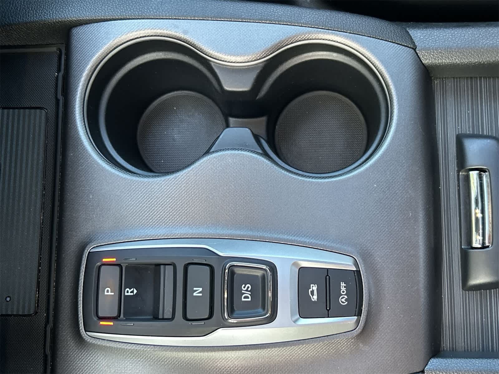 Thumbnail: 2023 Honda Ridgeline - 17