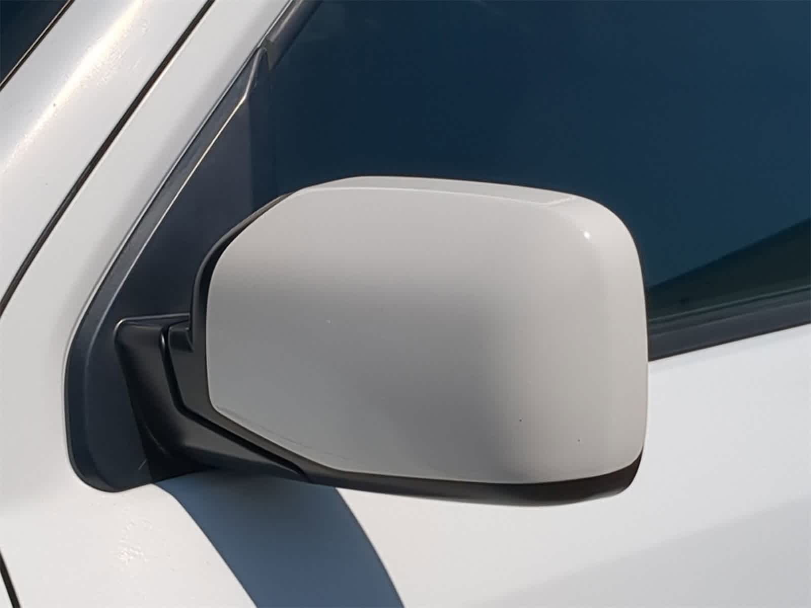Thumbnail: 2011 Honda Pilot - 12