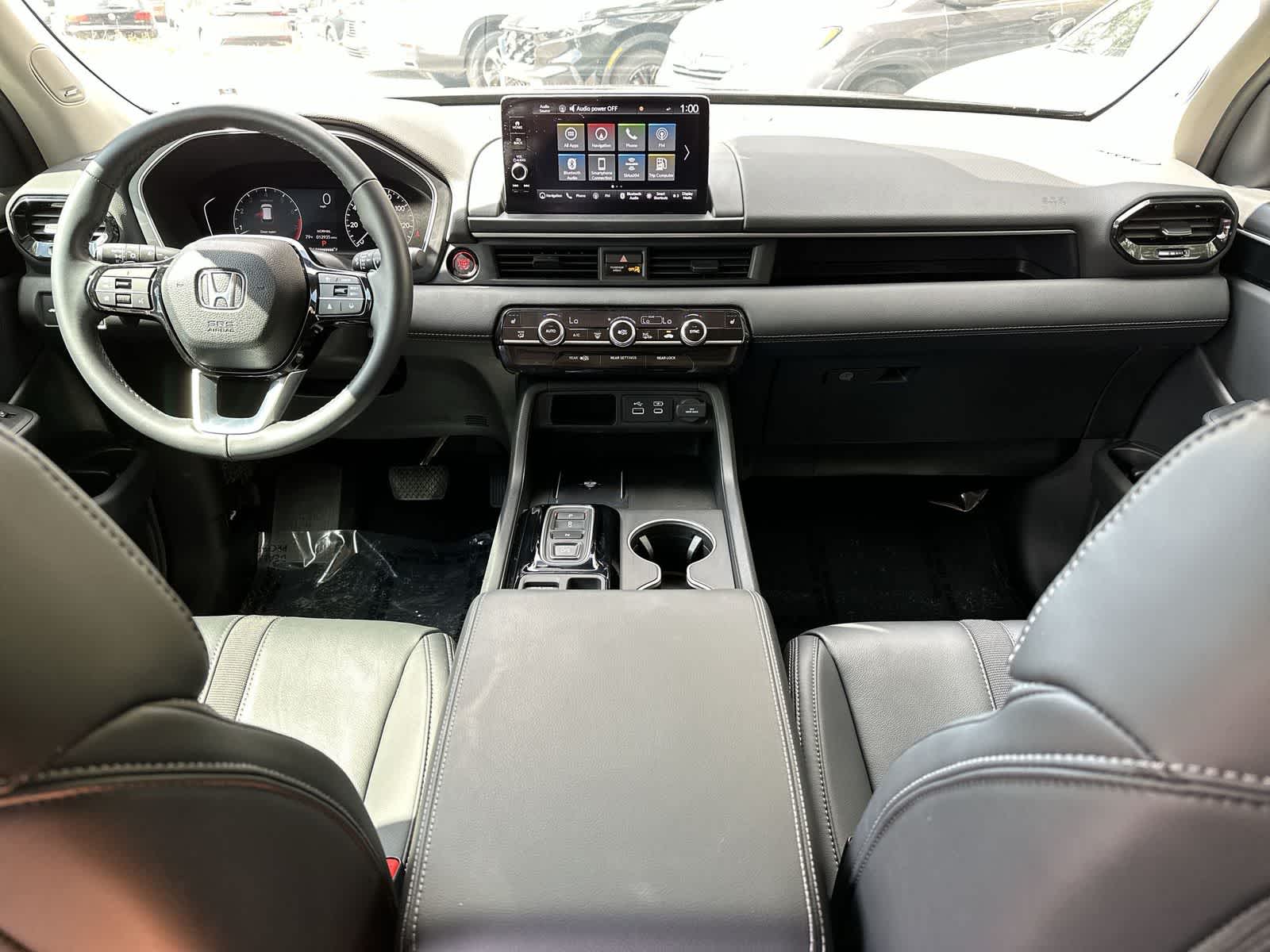 Thumbnail: 2025 Honda Pilot - 9