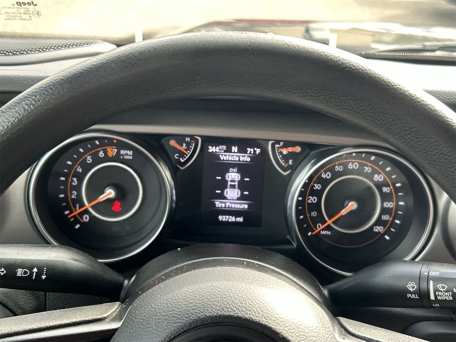 Thumbnail: 2021 Jeep Gladiator - 18