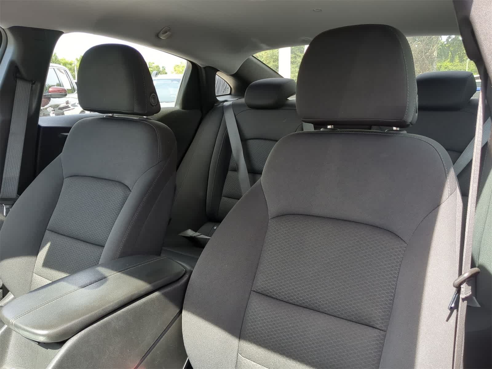 Thumbnail: 2024 Chevrolet Malibu - 8