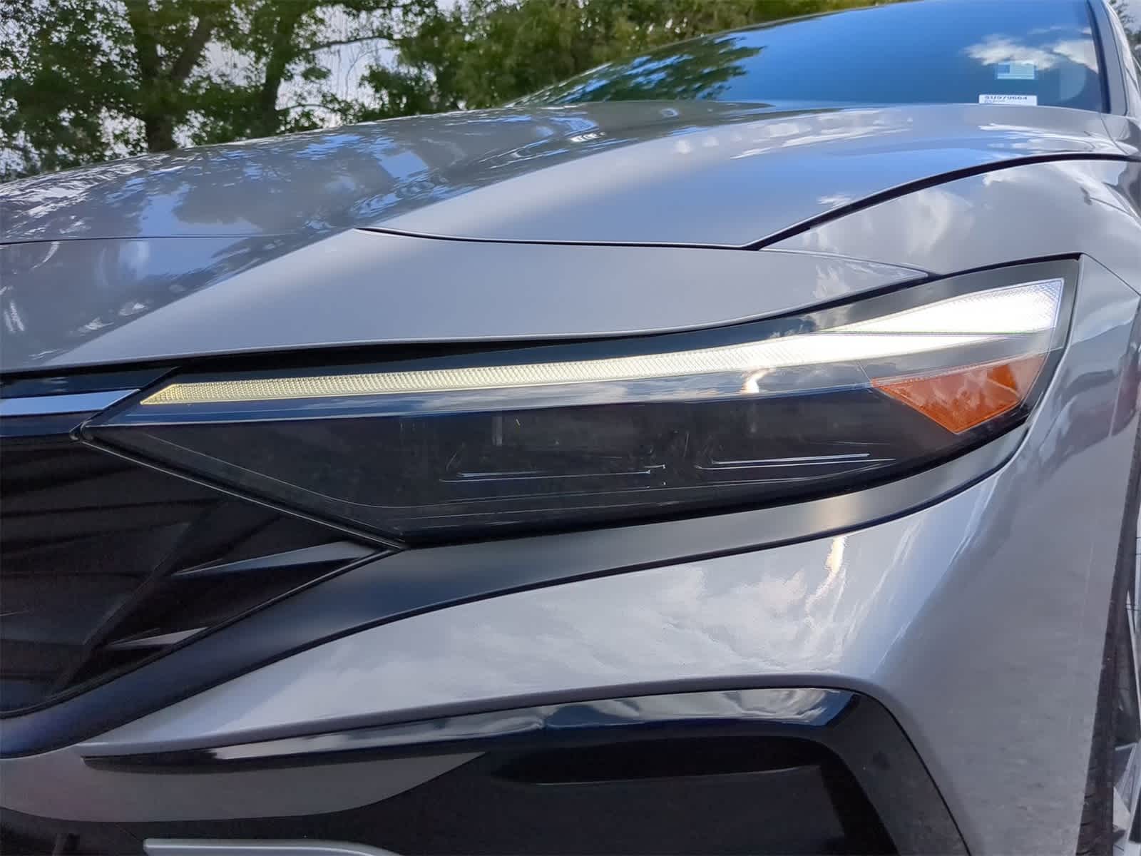 Thumbnail: 2025 Hyundai Elantra - 10