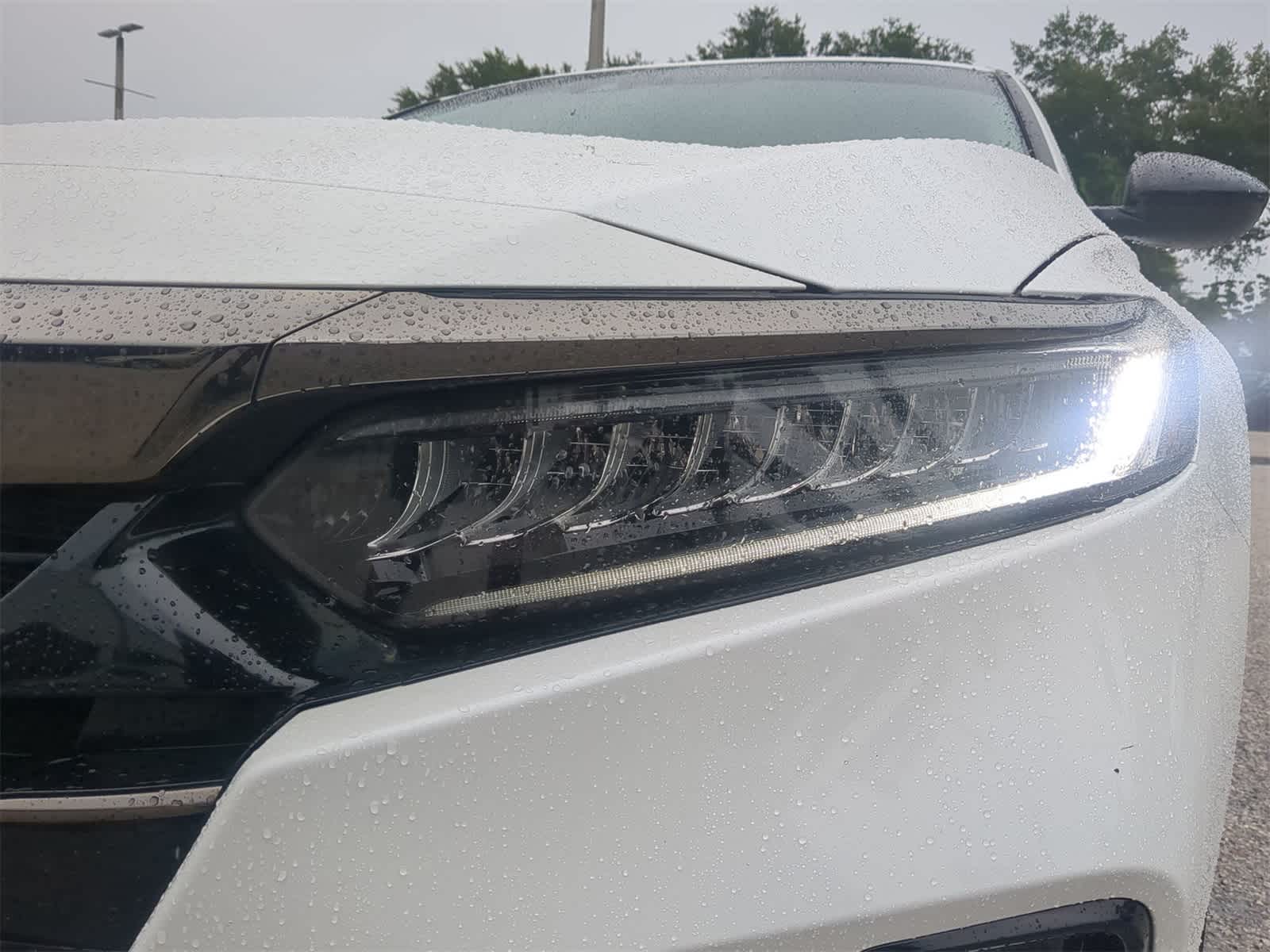 Thumbnail: 2021 Honda Accord - 10