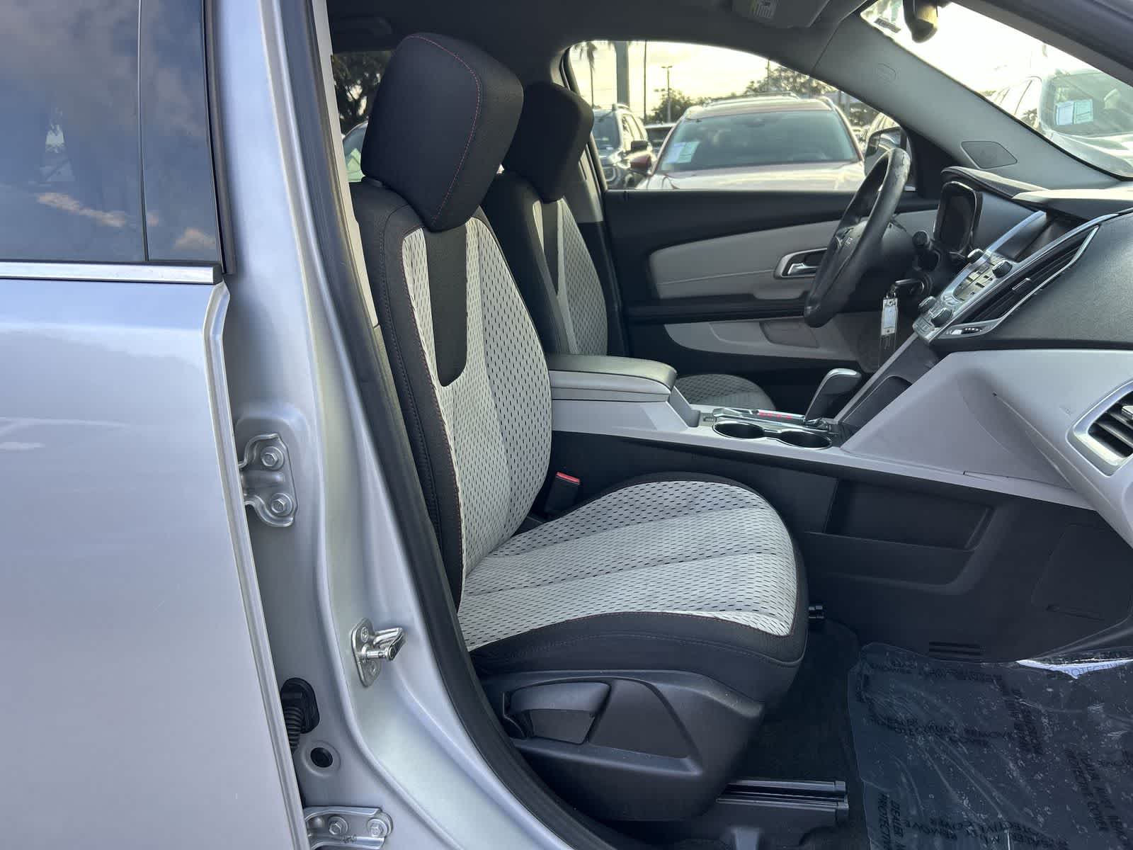 Thumbnail: 2014 GMC Terrain - 14