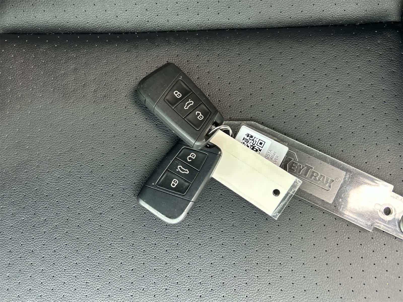 Thumbnail: 2018 Volkswagen Atlas - 20