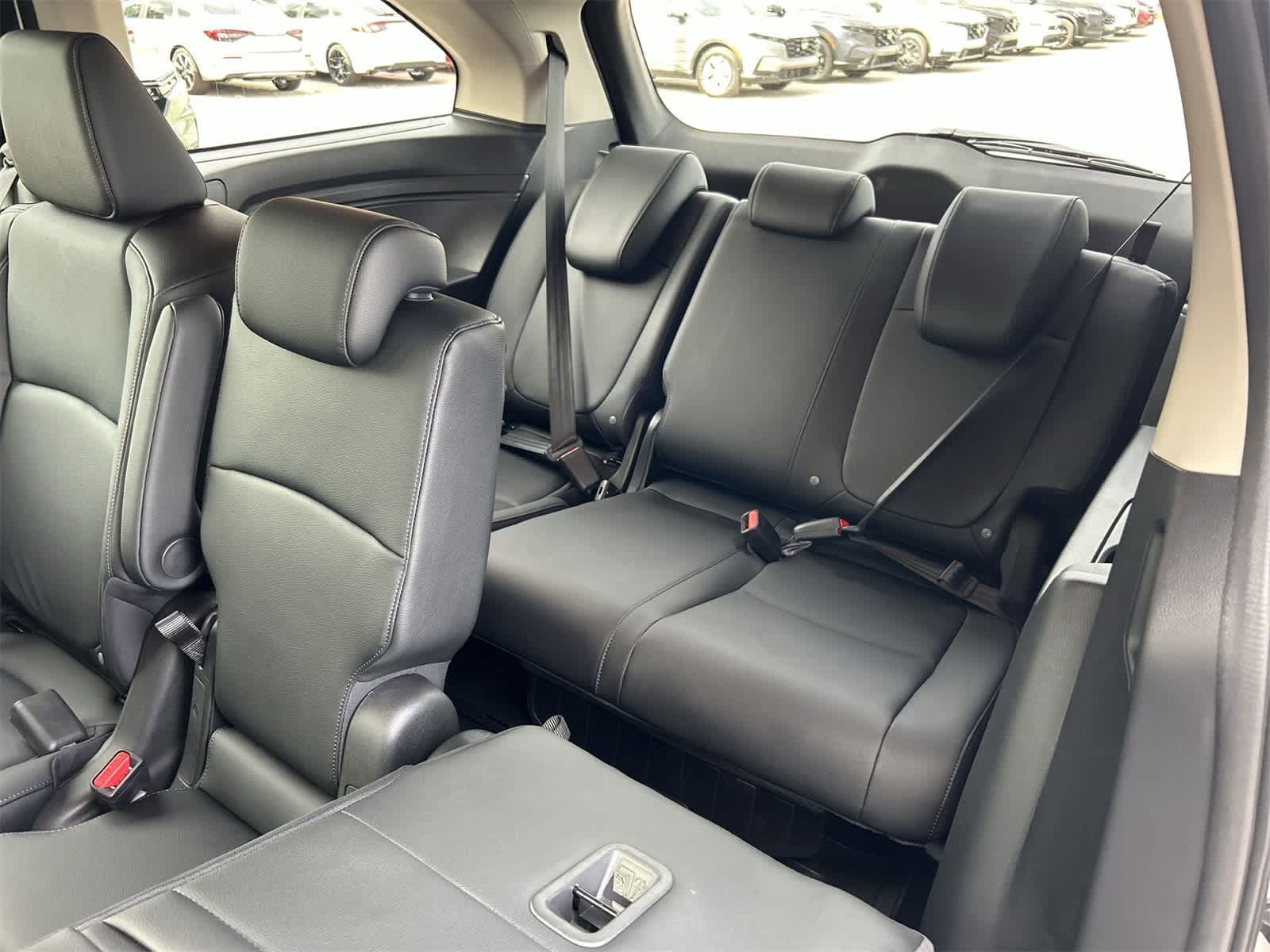 Thumbnail: 2026 Honda Odyssey - 24