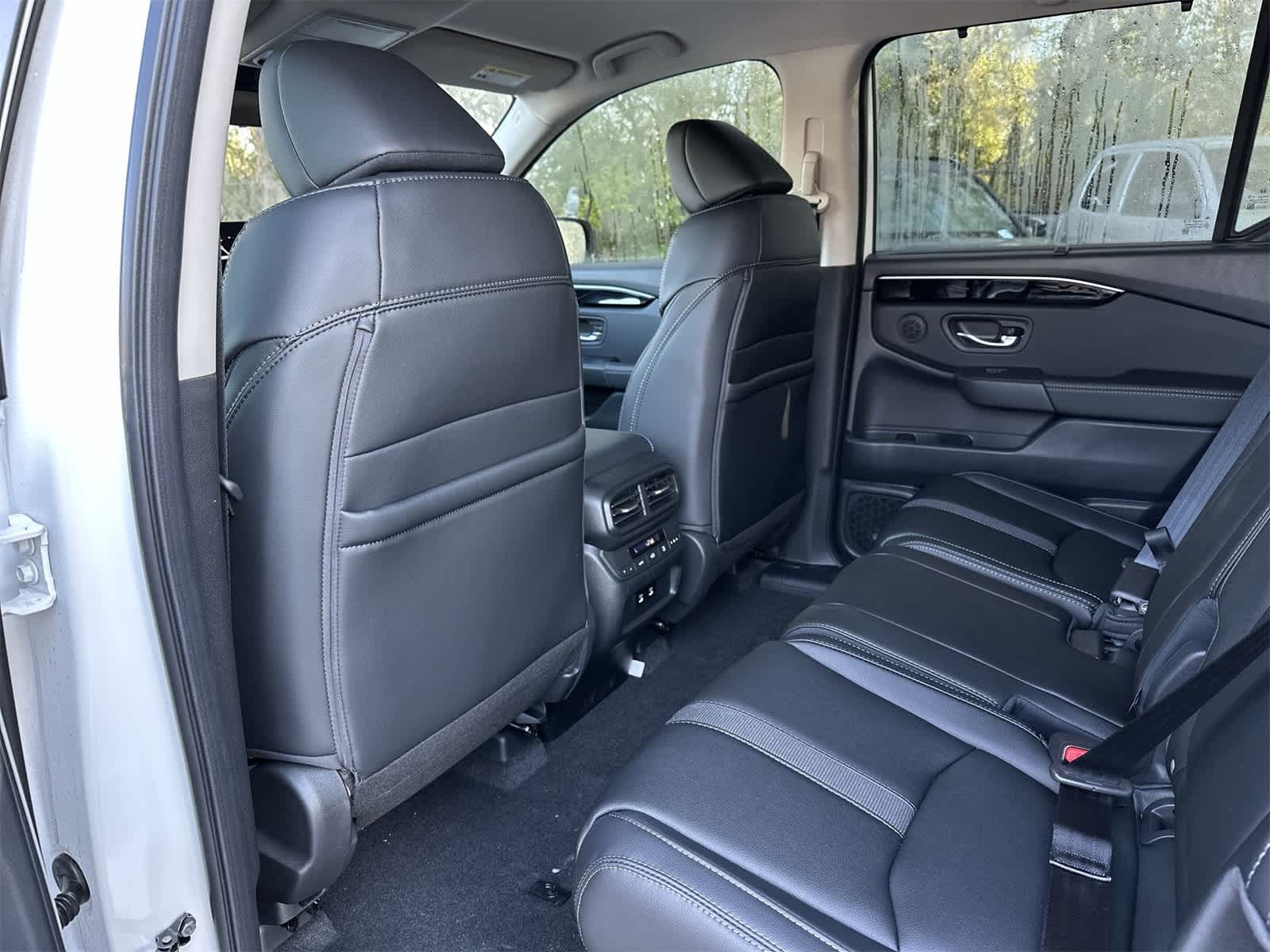 Thumbnail: 2026 Honda Pilot - 13